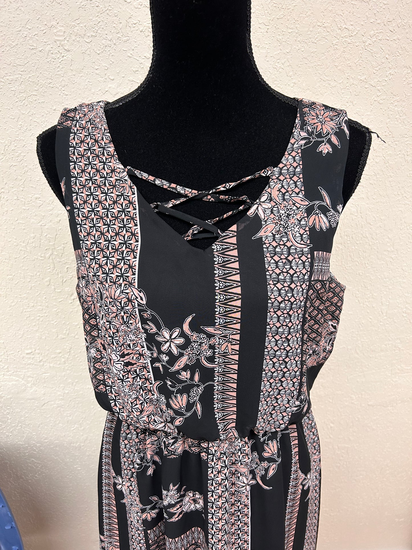 Maurcies medium black & pink floral maxi dress