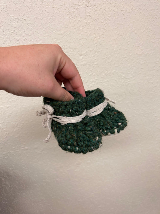 Newborn leather bottom crochet booties