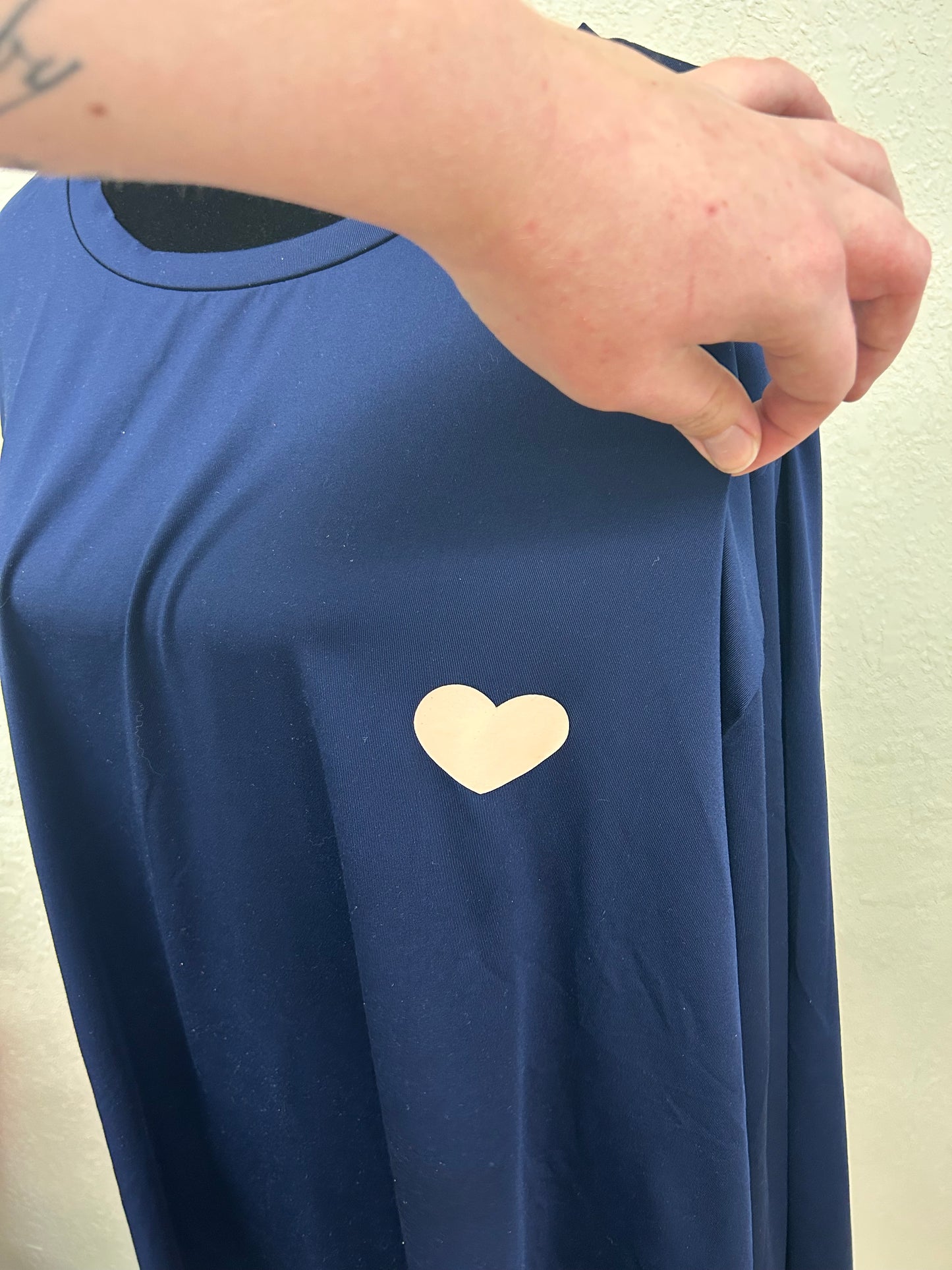 Athletic 4x blue heart shirt