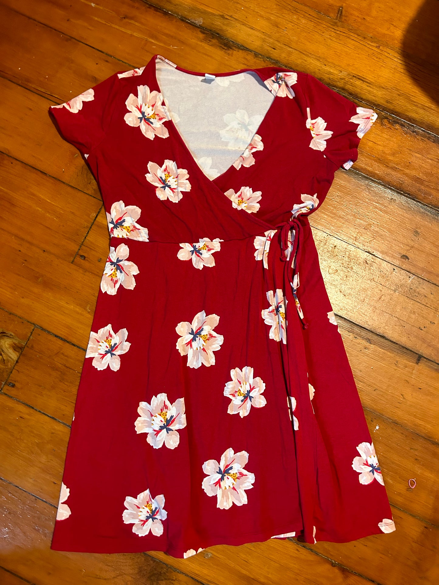 Old navy large red floral mini wrap dress