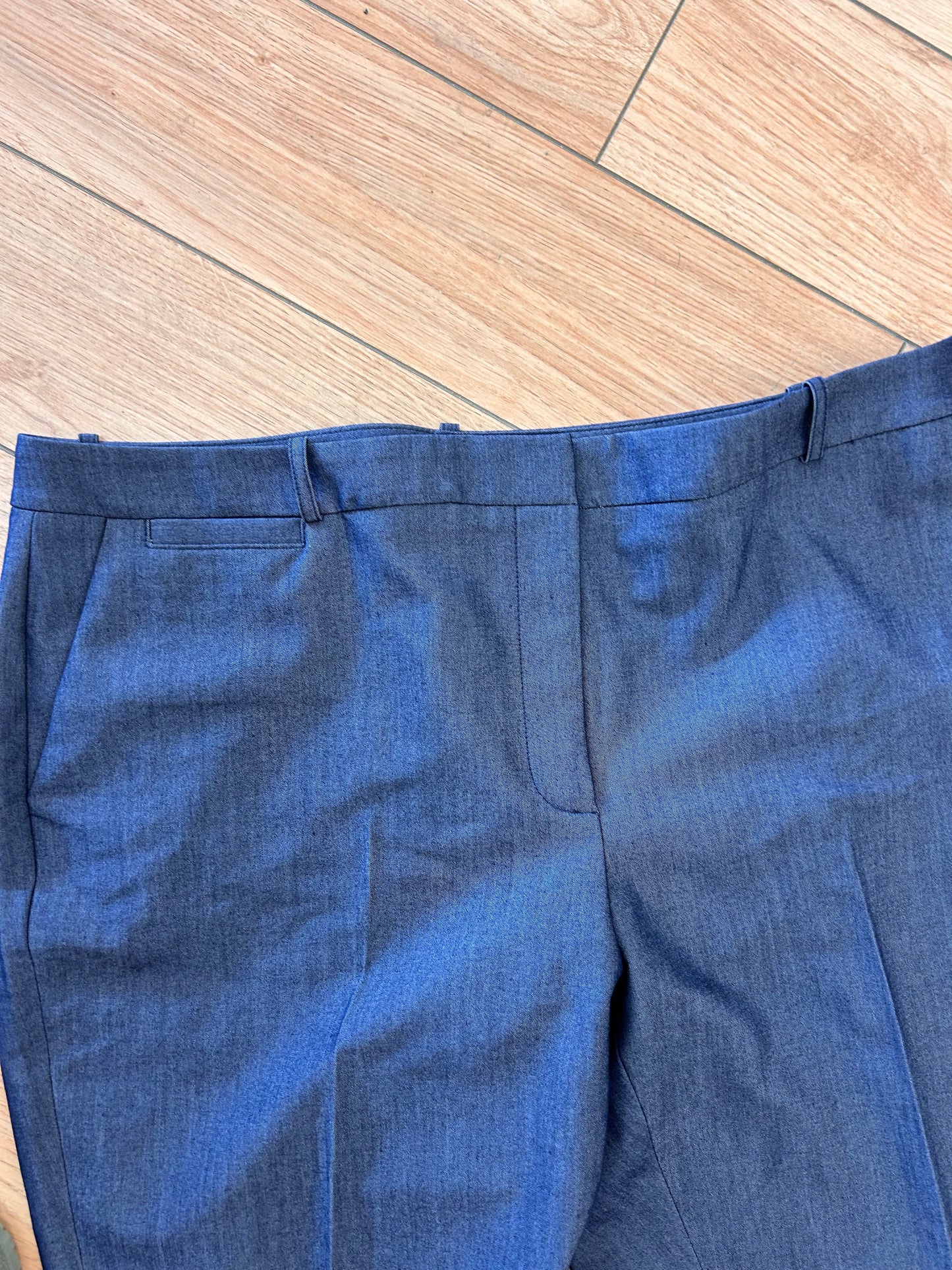 Tommy Hilfiger men’s 12 navy blue dress pants