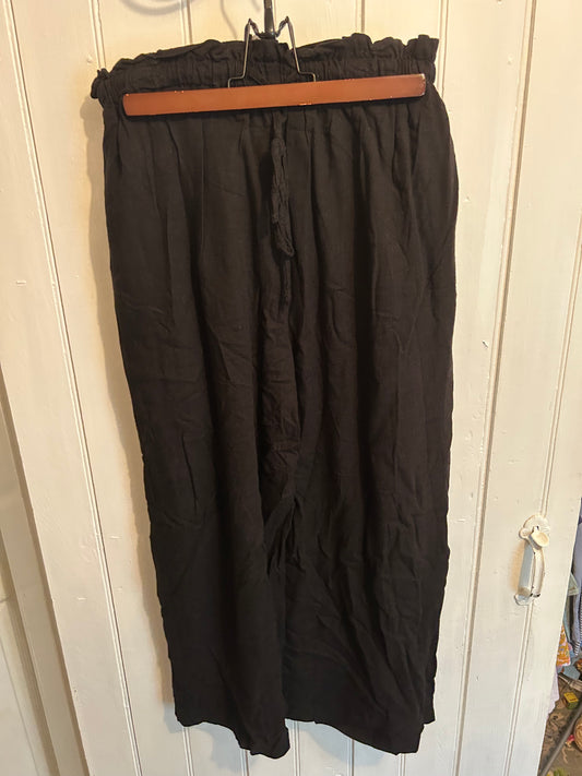 Papillion large black flowy wide leg pants