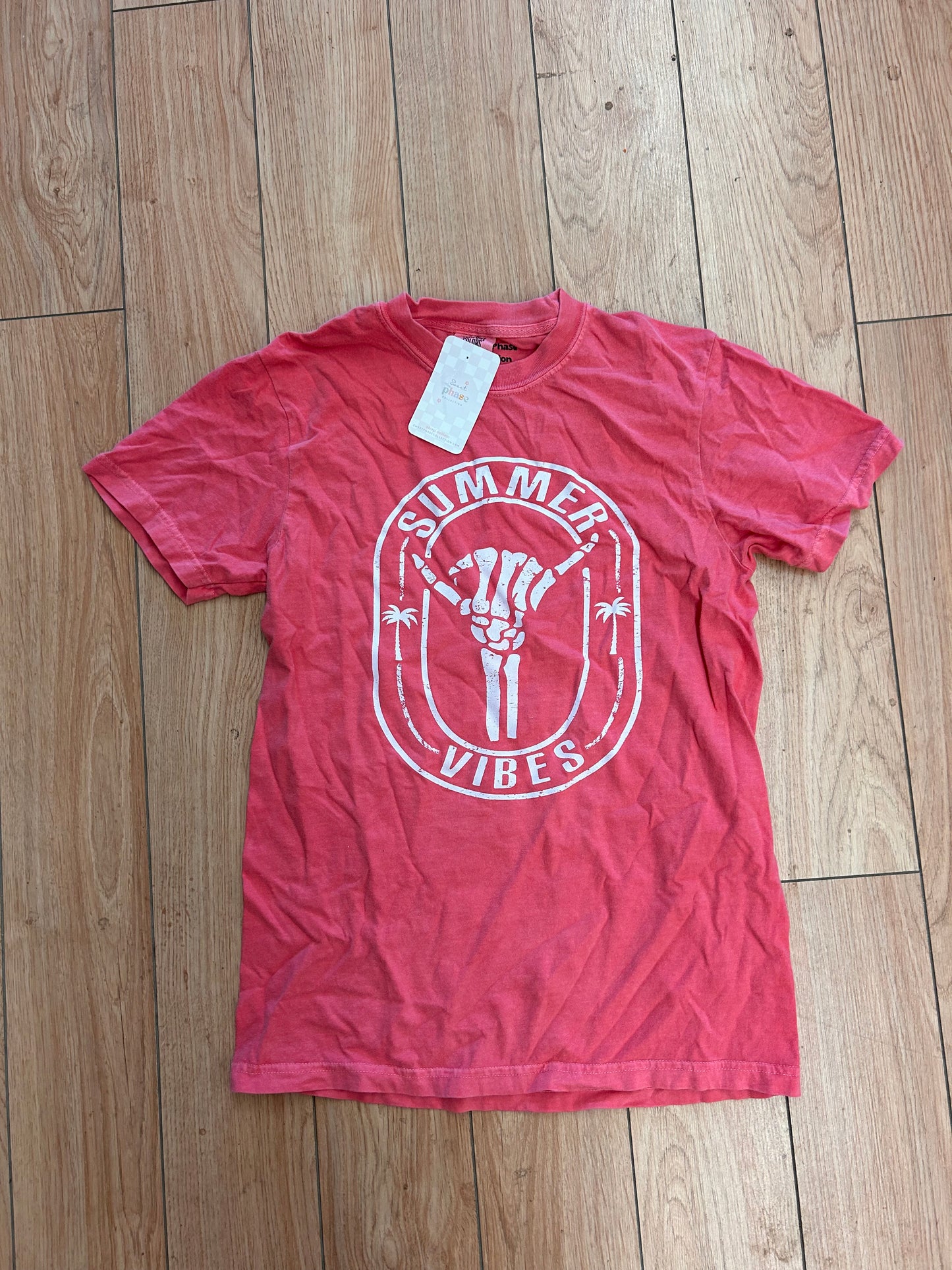 Pink summer vibes tshirt