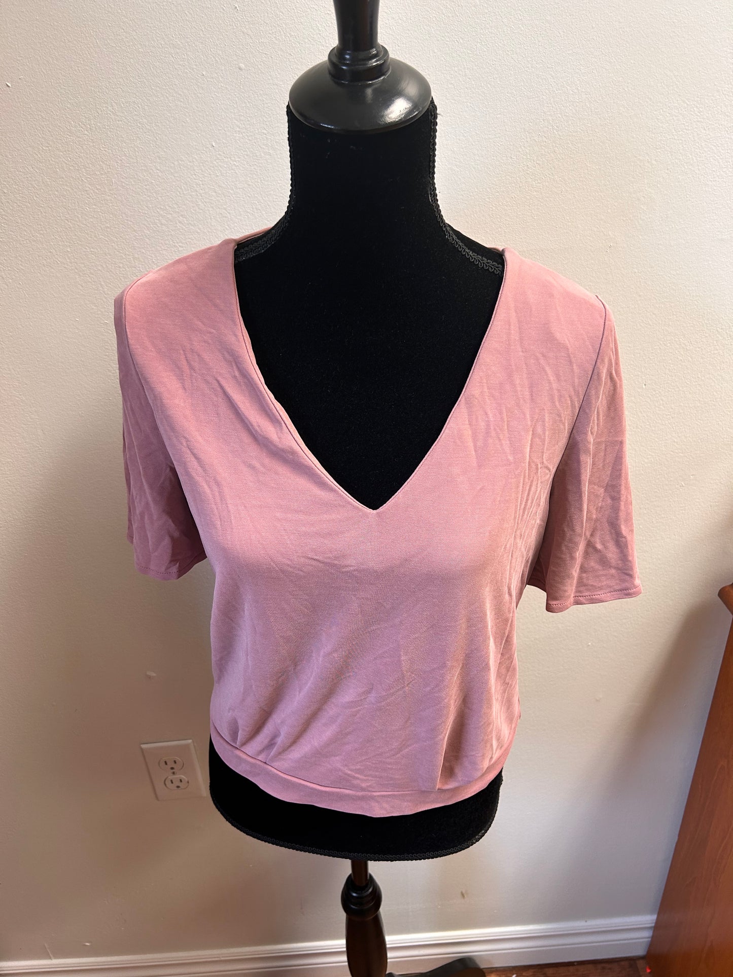 Gentle Fawn small pink vneck blouse