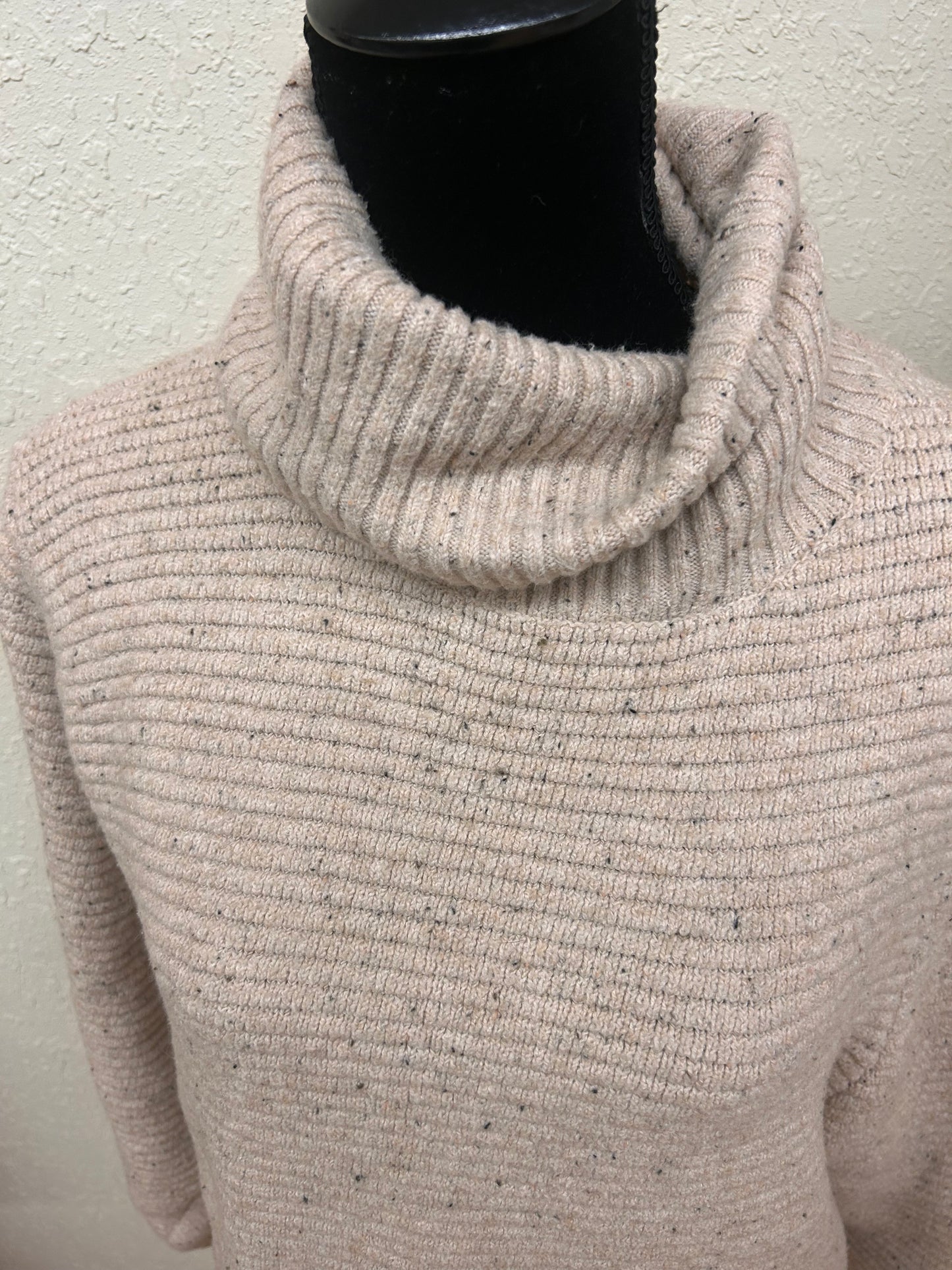 Denver Hayes xs brown cowl neck Knit sweater