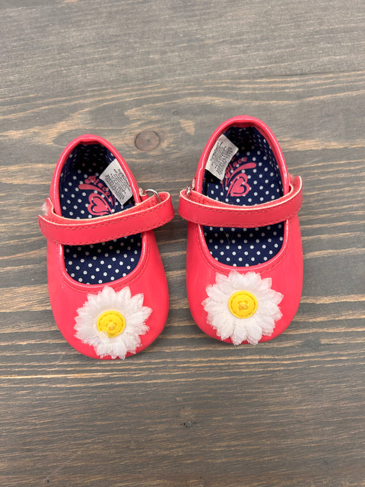 Children’s place 3/6m pink daisy flats