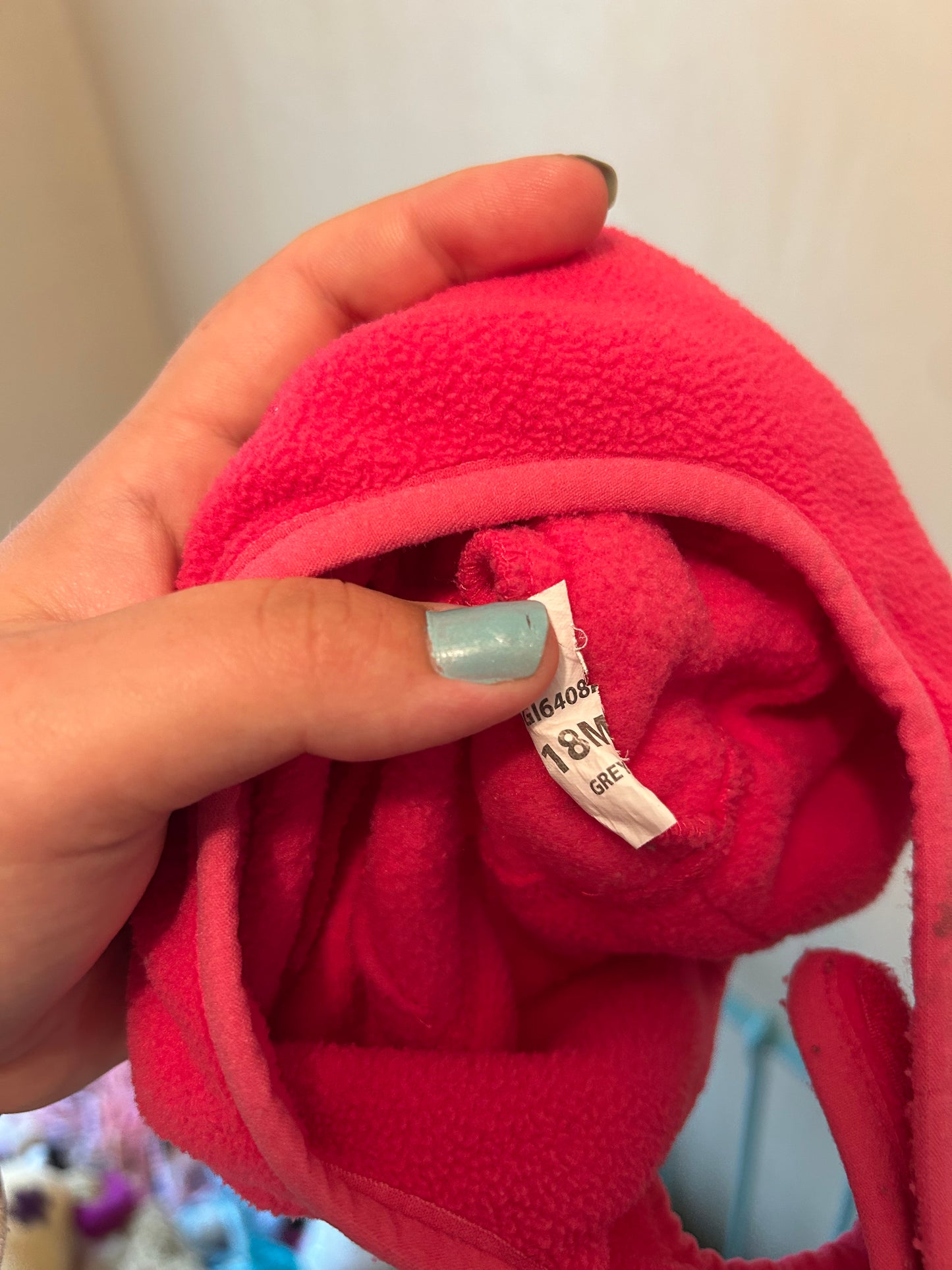 Oshkosh 18m pink fleece hat