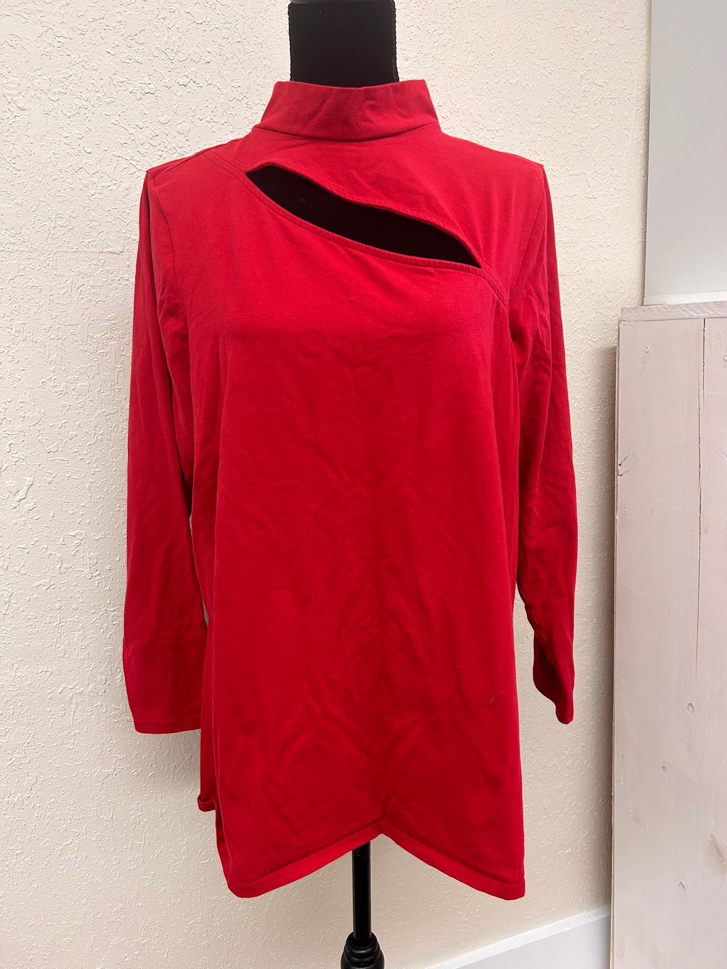 Torrid 4x red long sleeve cutout turtleneck