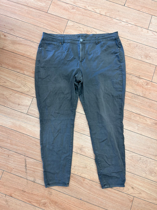 Maurcies 22w grey denim skinny jeans