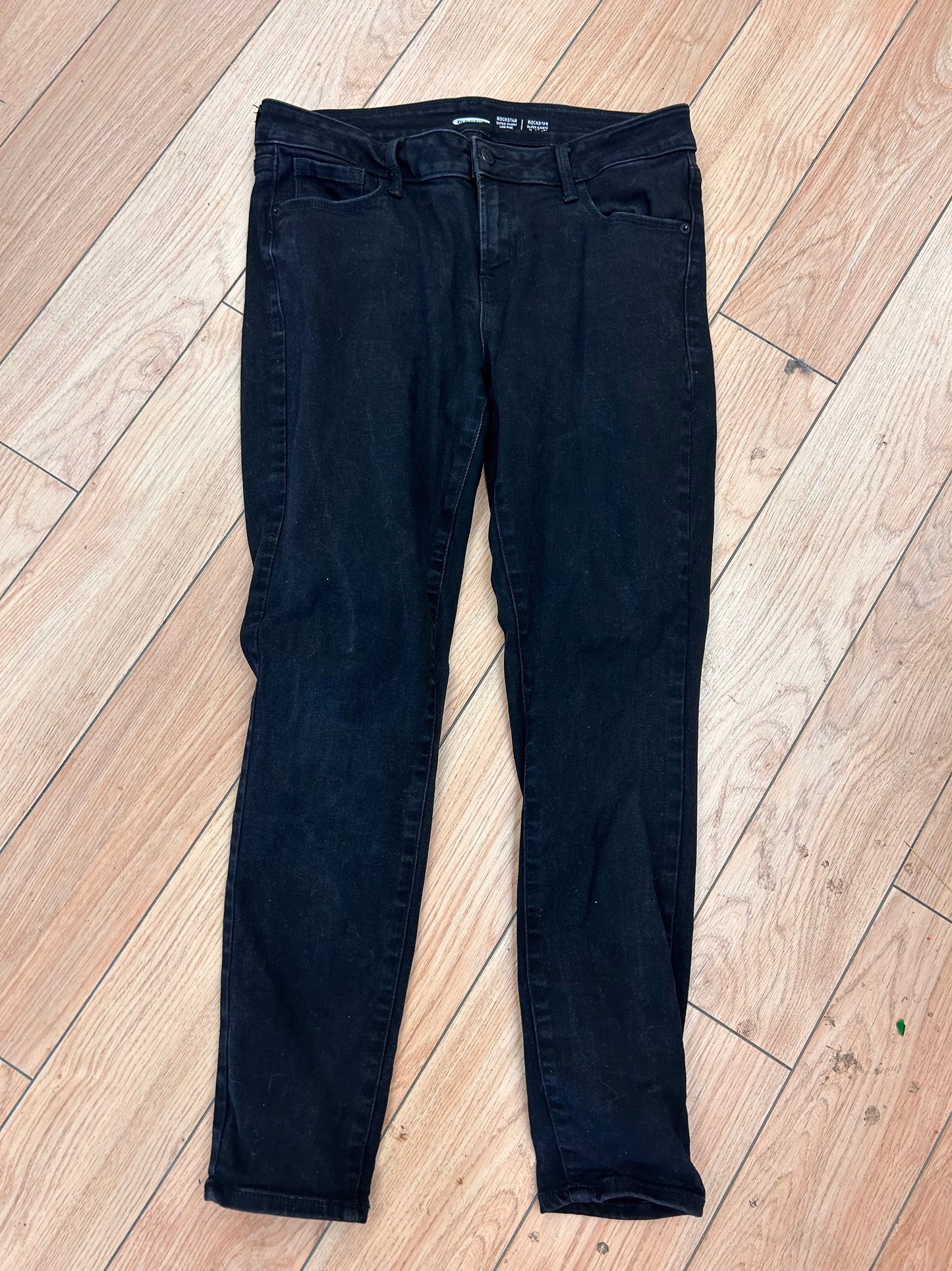 Old navy 12 black rockstar low rise jeans