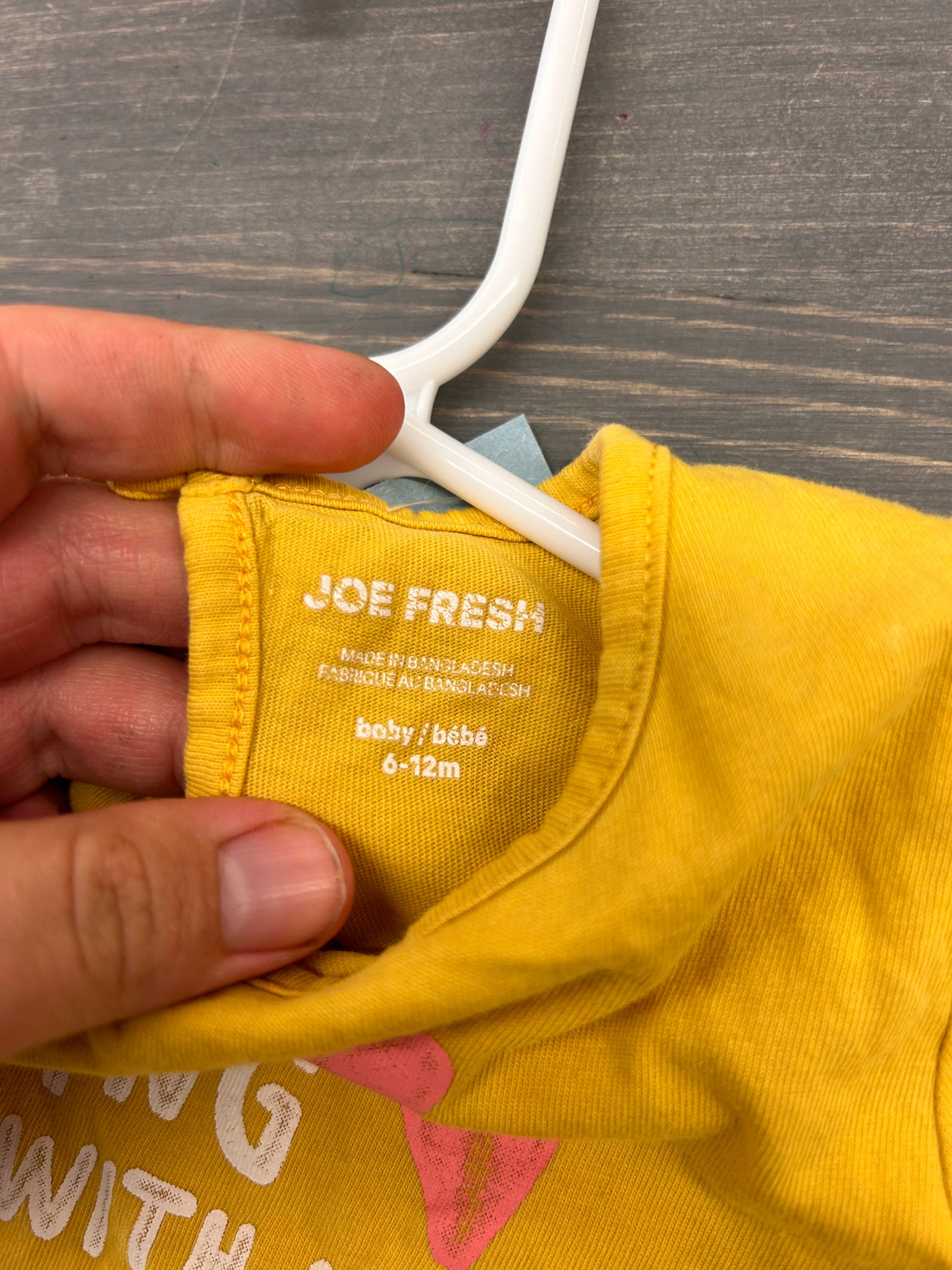 Joe fresh 6/12m yellow parents tshirt