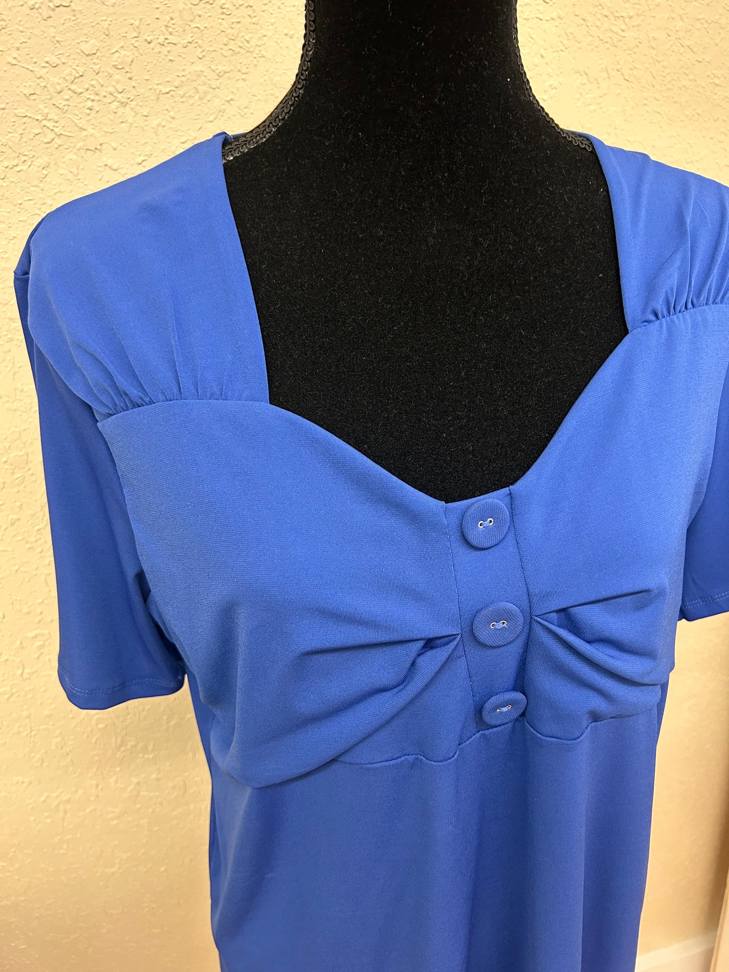 Glensport xl blue sweat heart blouse