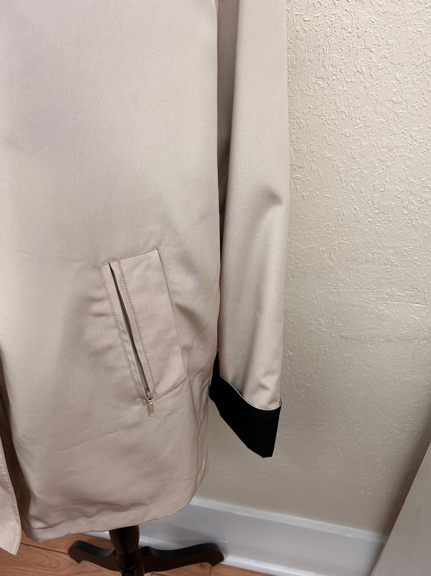 Nuage medium white rain jacket