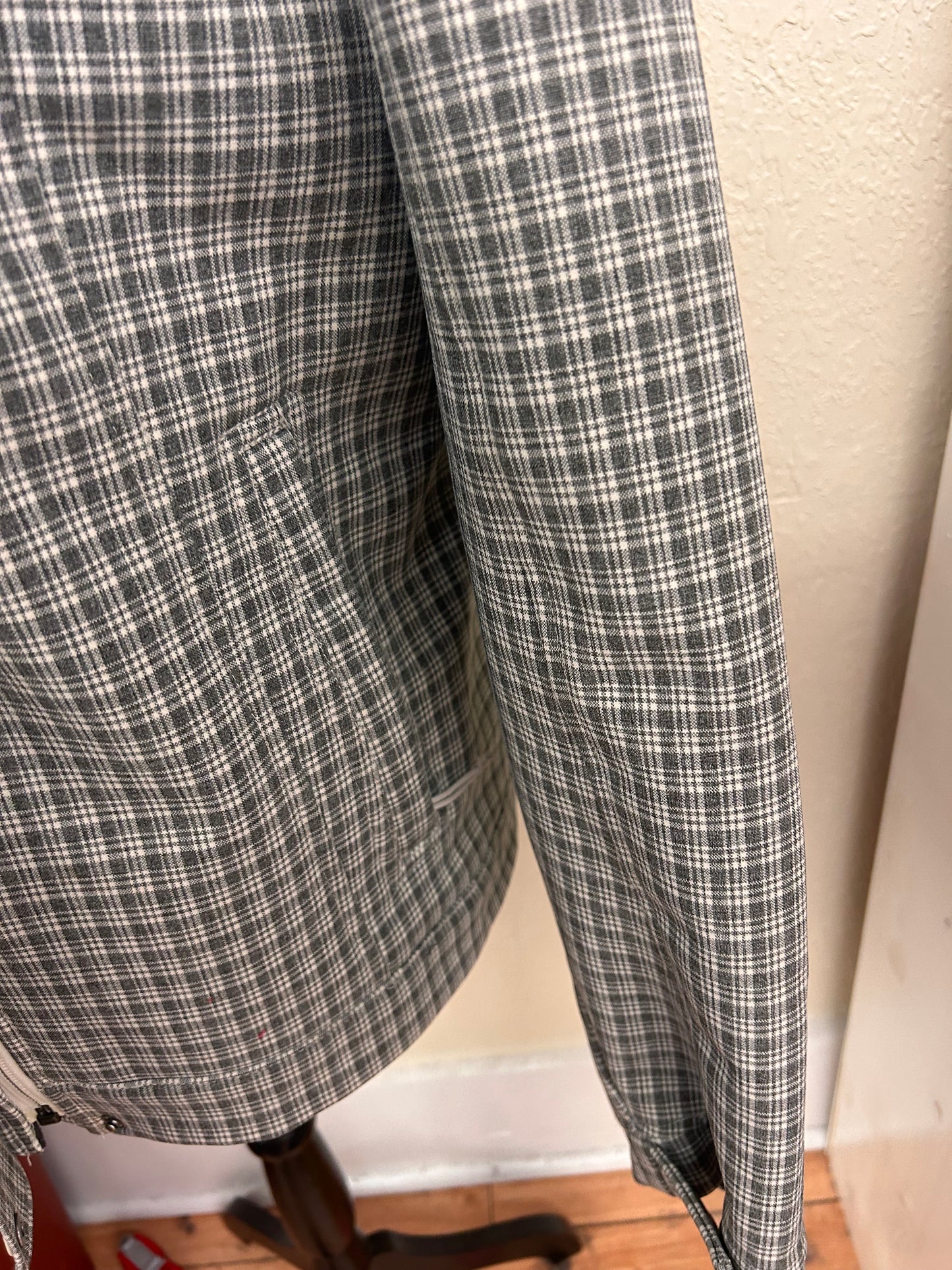 North face large grey plaid fall jacket