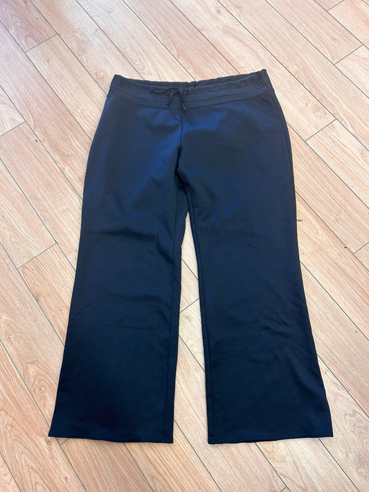 Columbia 2x black straight leg joggers