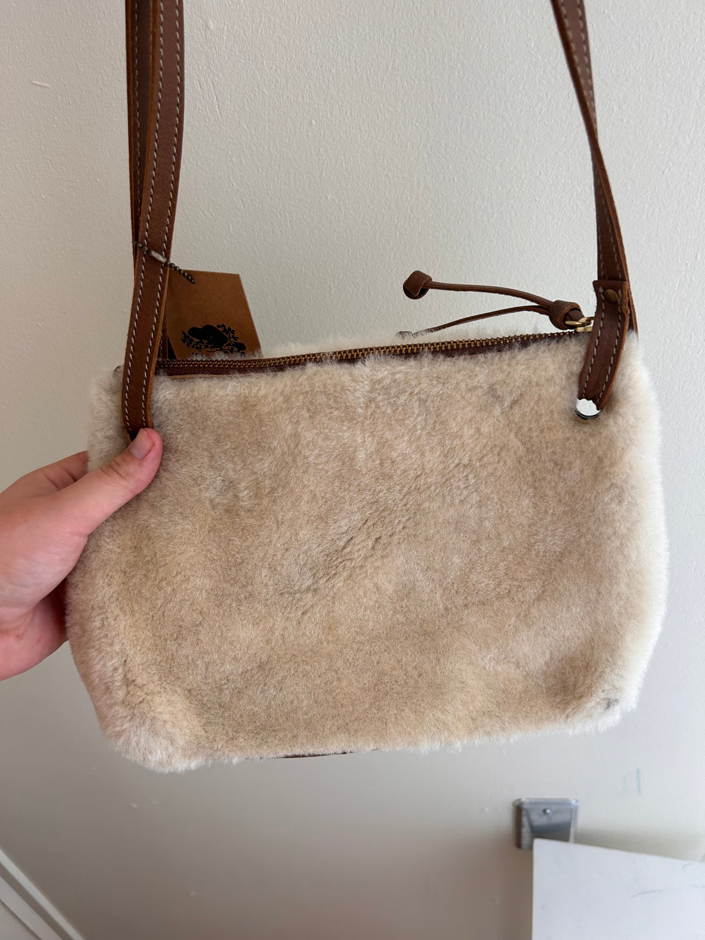 NEW roots Sherpa leather crossbody purse