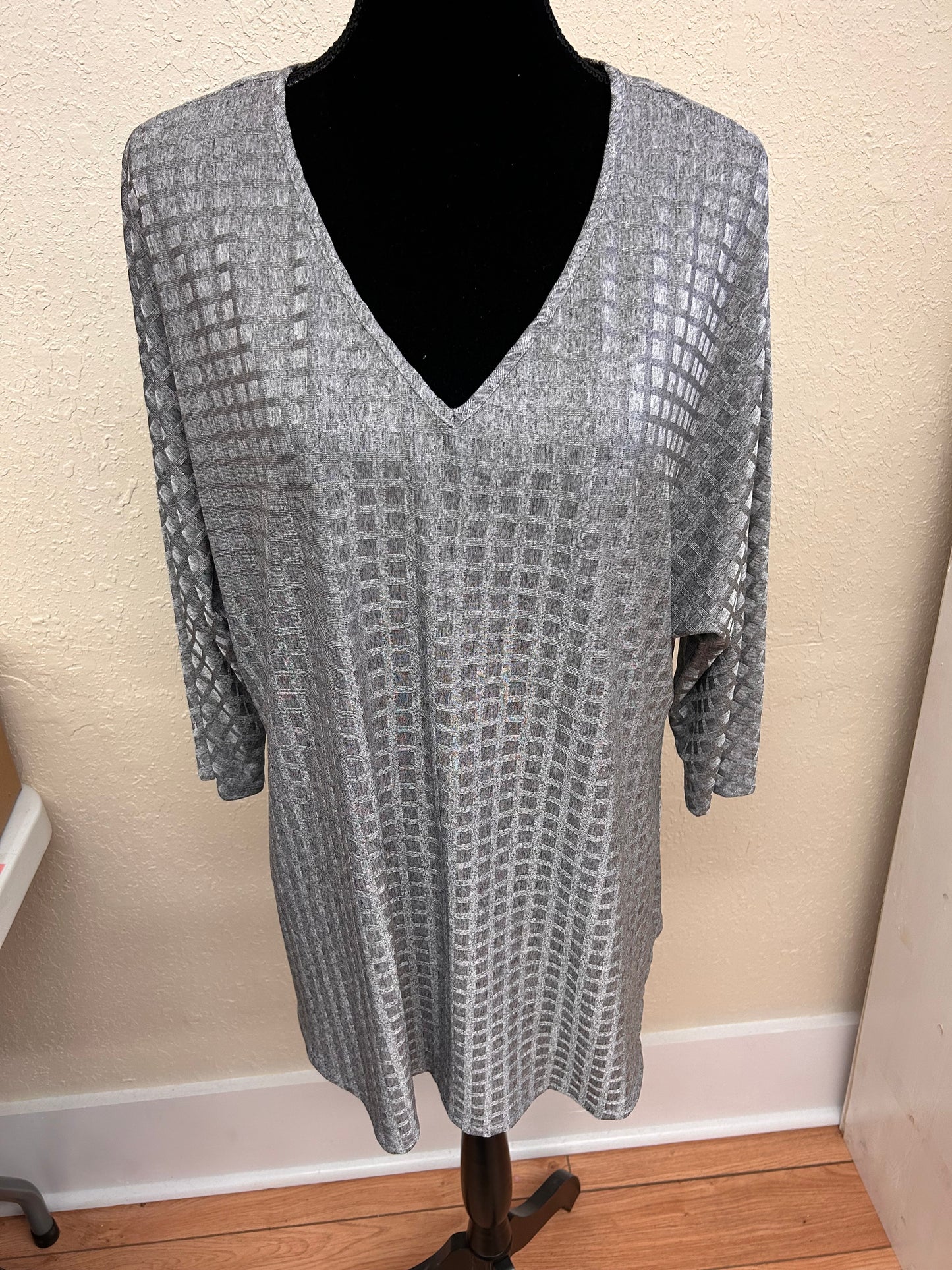 Nygard 2x grey square-print blouse