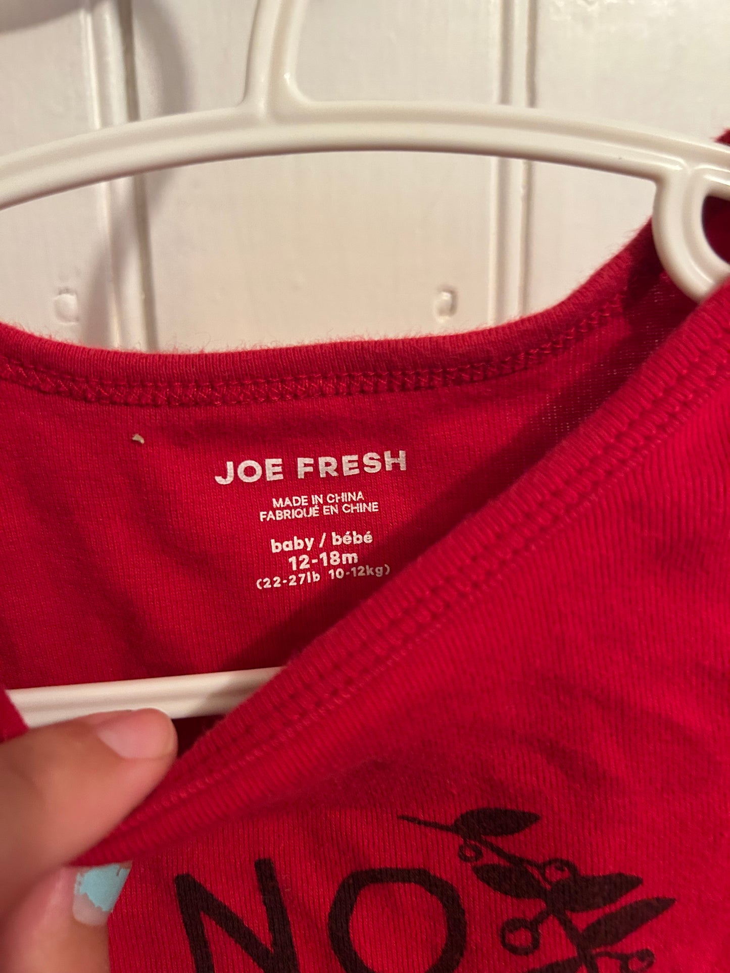 Joe fresh 12/18m red mistletoe onesie