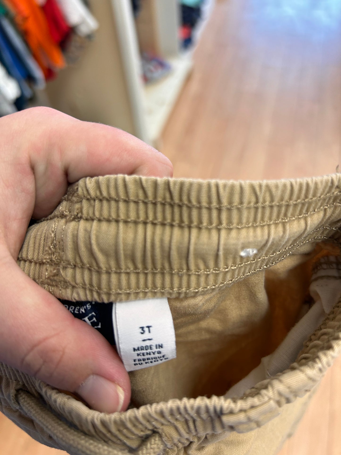 Children’s place 3t tan cargo shorts