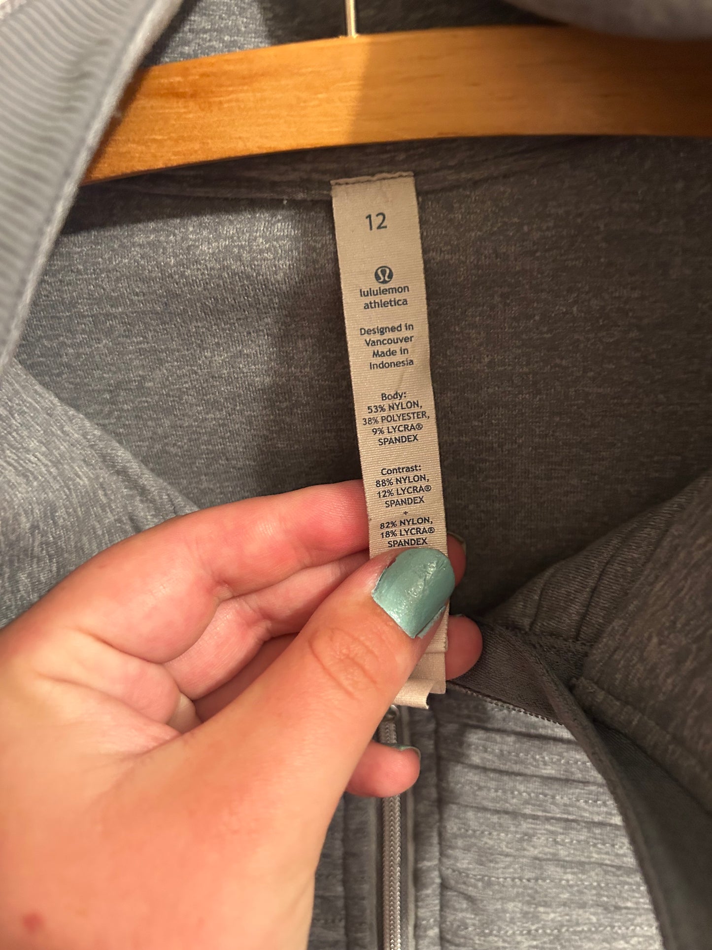 Lululemon 12 grey run your heart out quarter zip sweater
