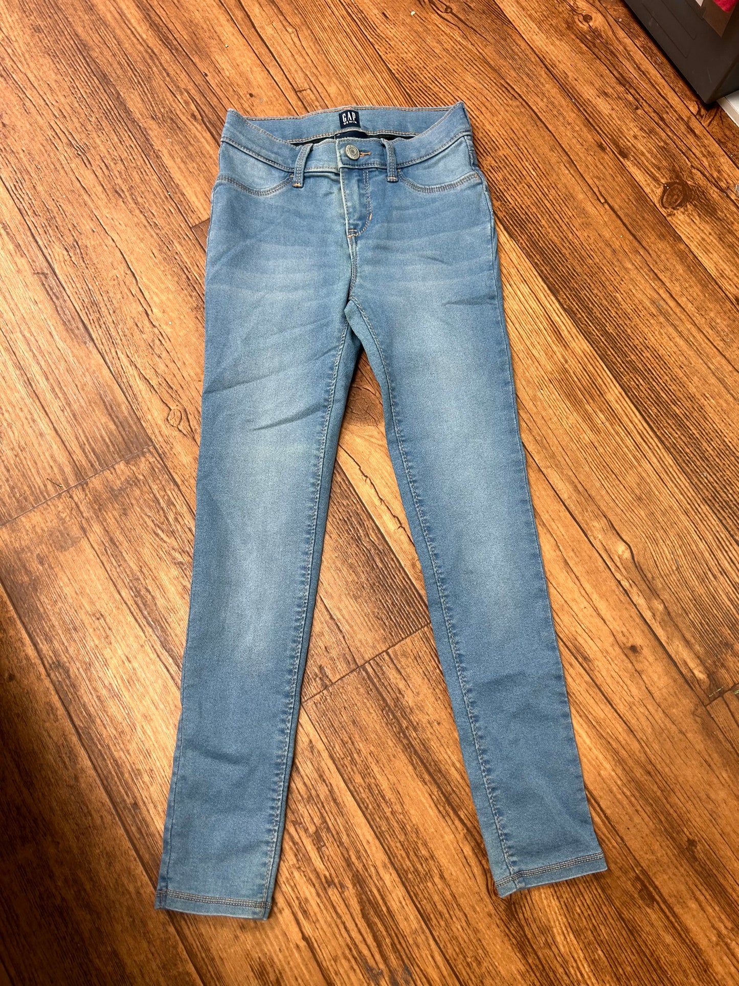 Gap 10 light wash skinny jeans