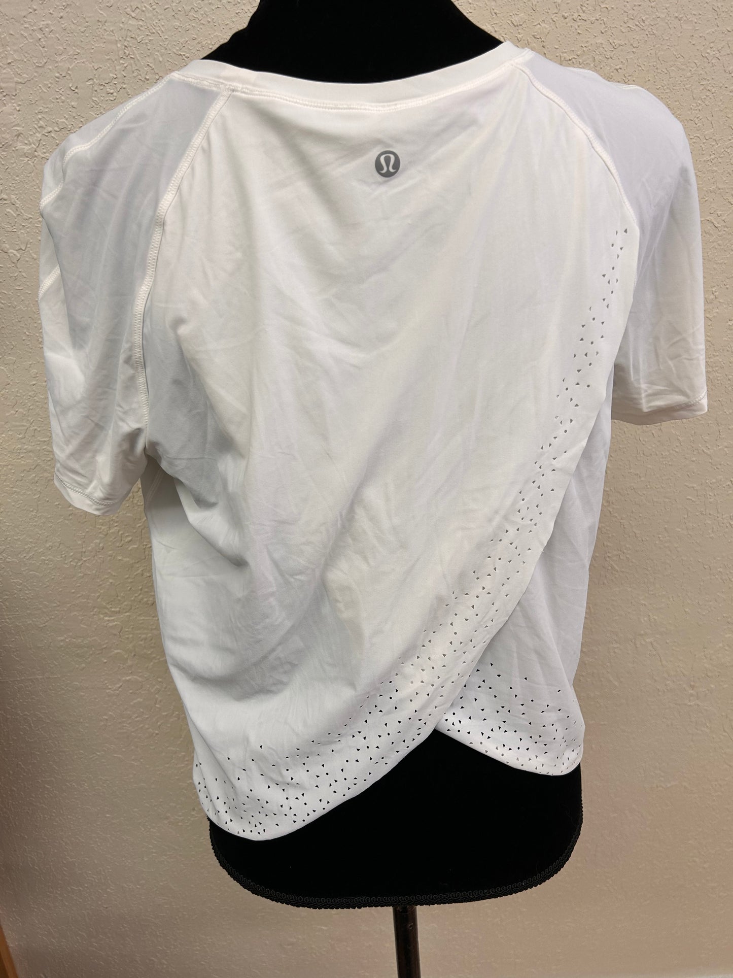 Lululemon medium white cutout swoop back top