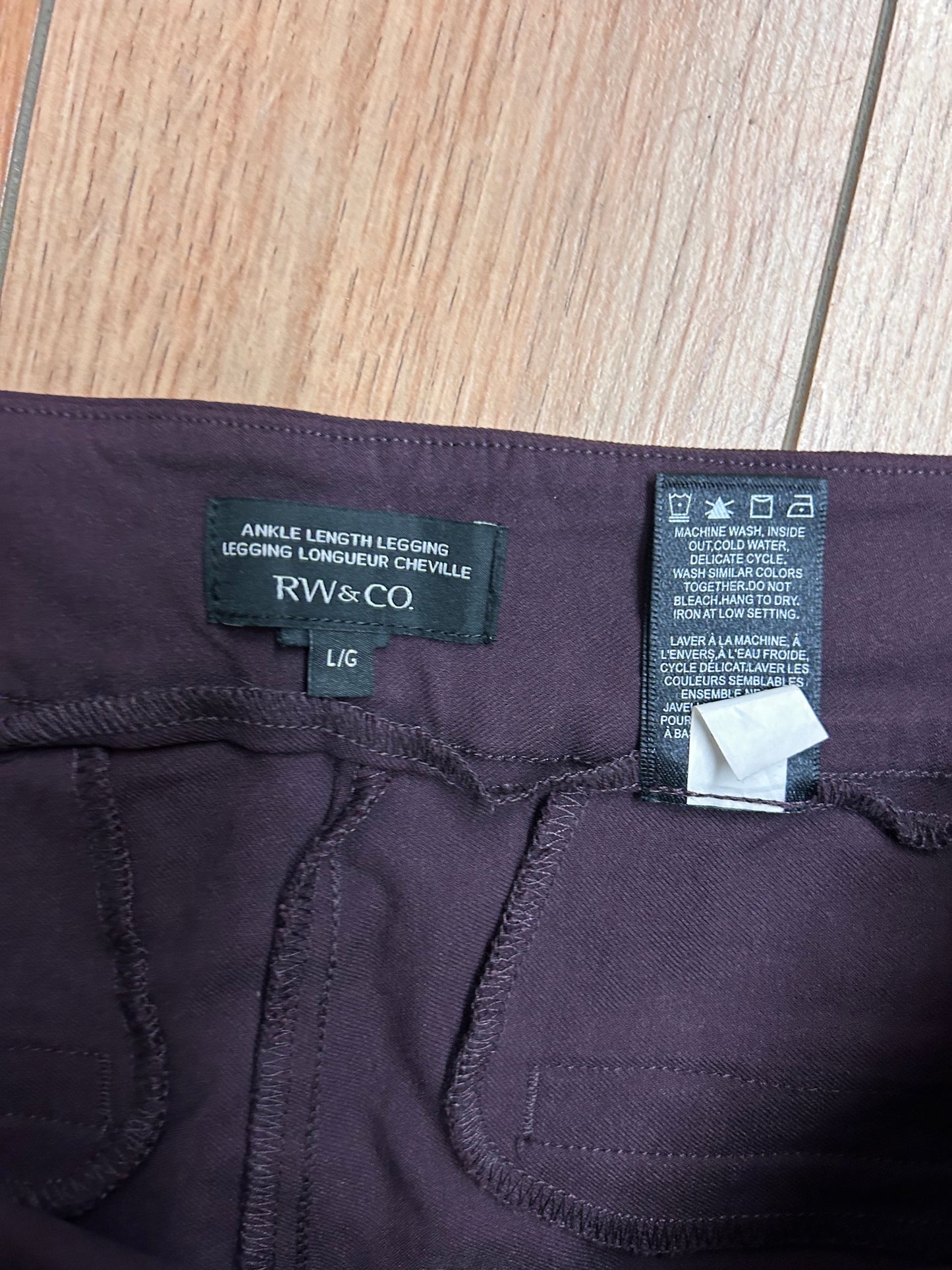 RW&CO large purple dress pants