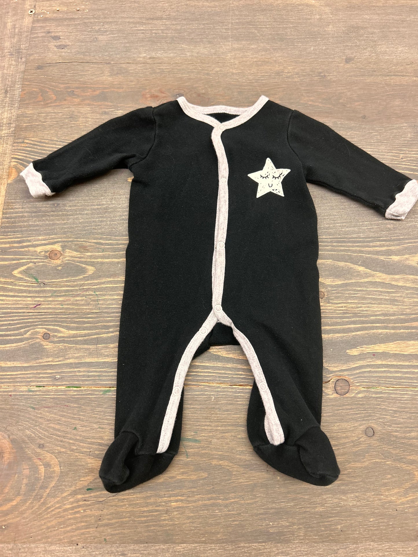 Koala kids 0/3m black star button up sleeper