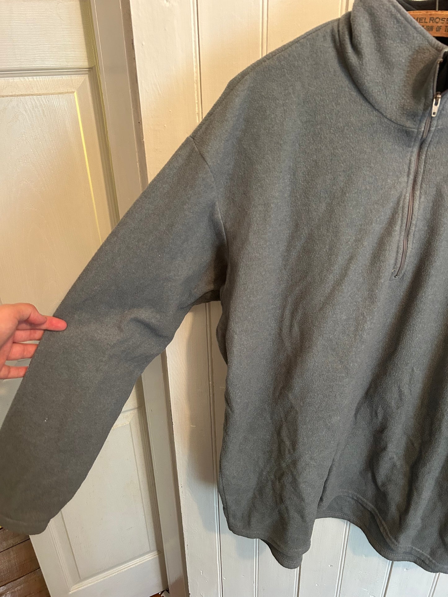 Patagonia men’s Xxl grey quarter zip fleece sweater