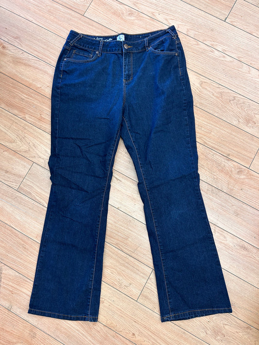 DC jeans penningtons medium wash bootcut jeans