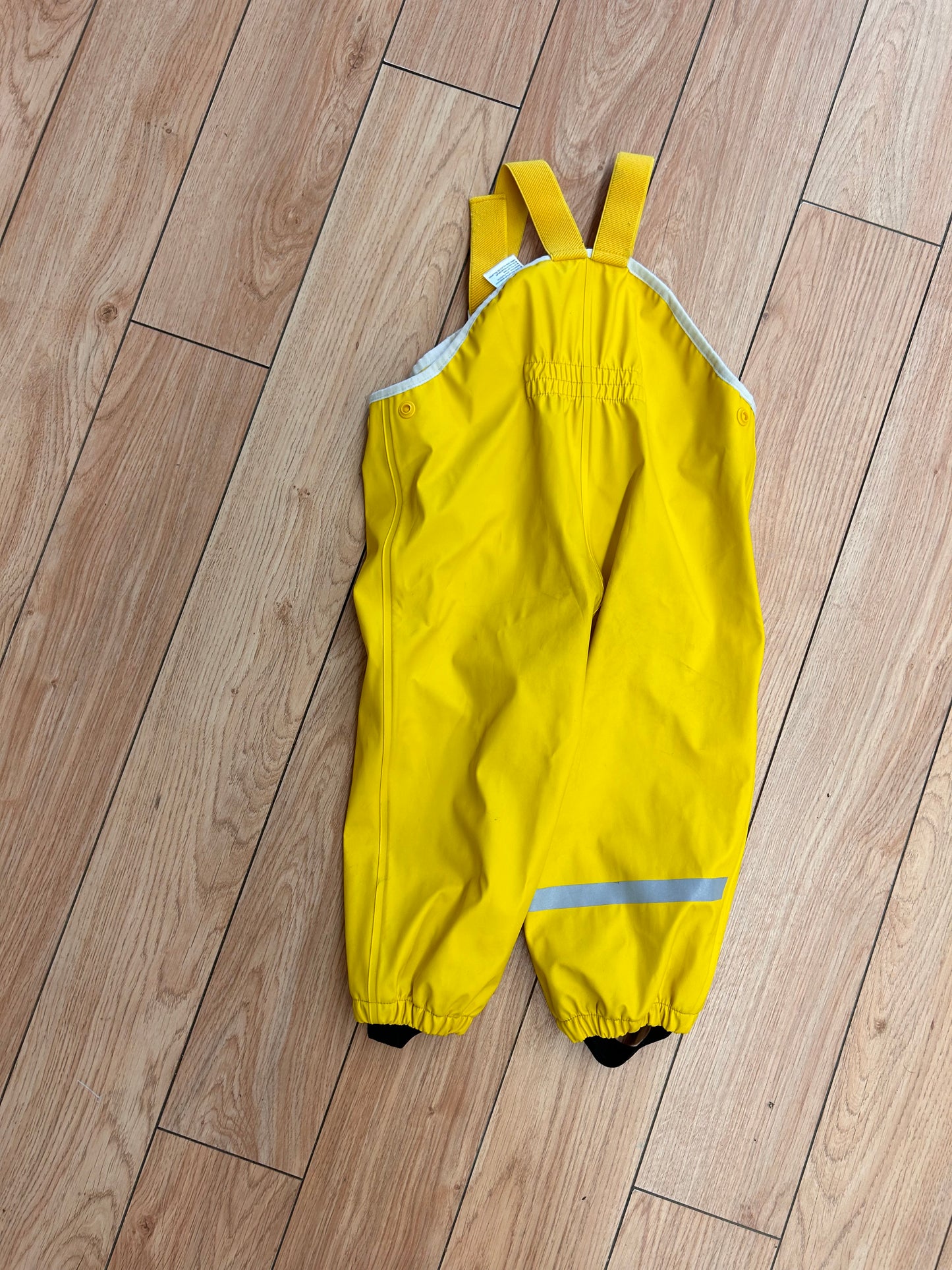 H&M 12/18m yellow splash bibs