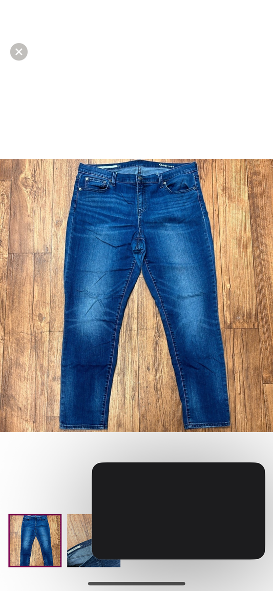 Gap 33 long medium wash straight leg jeans