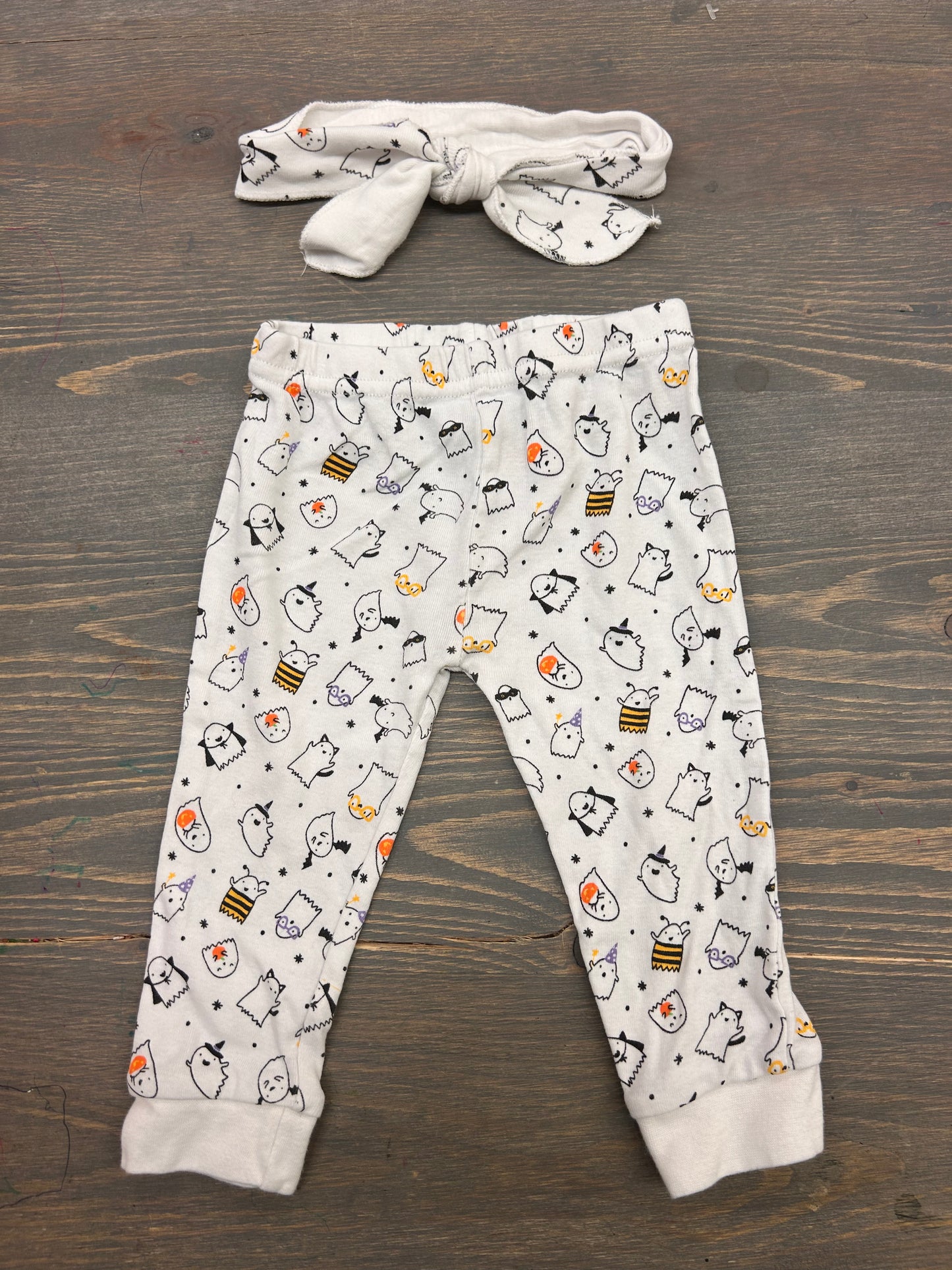 Rae Dunn 6/9m Halloween pants & bow set