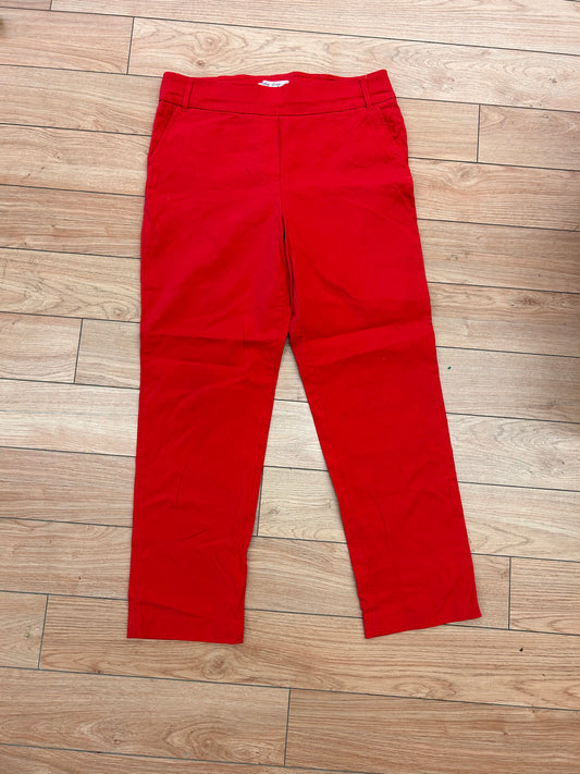 In every story penningtons 16 red dress pants