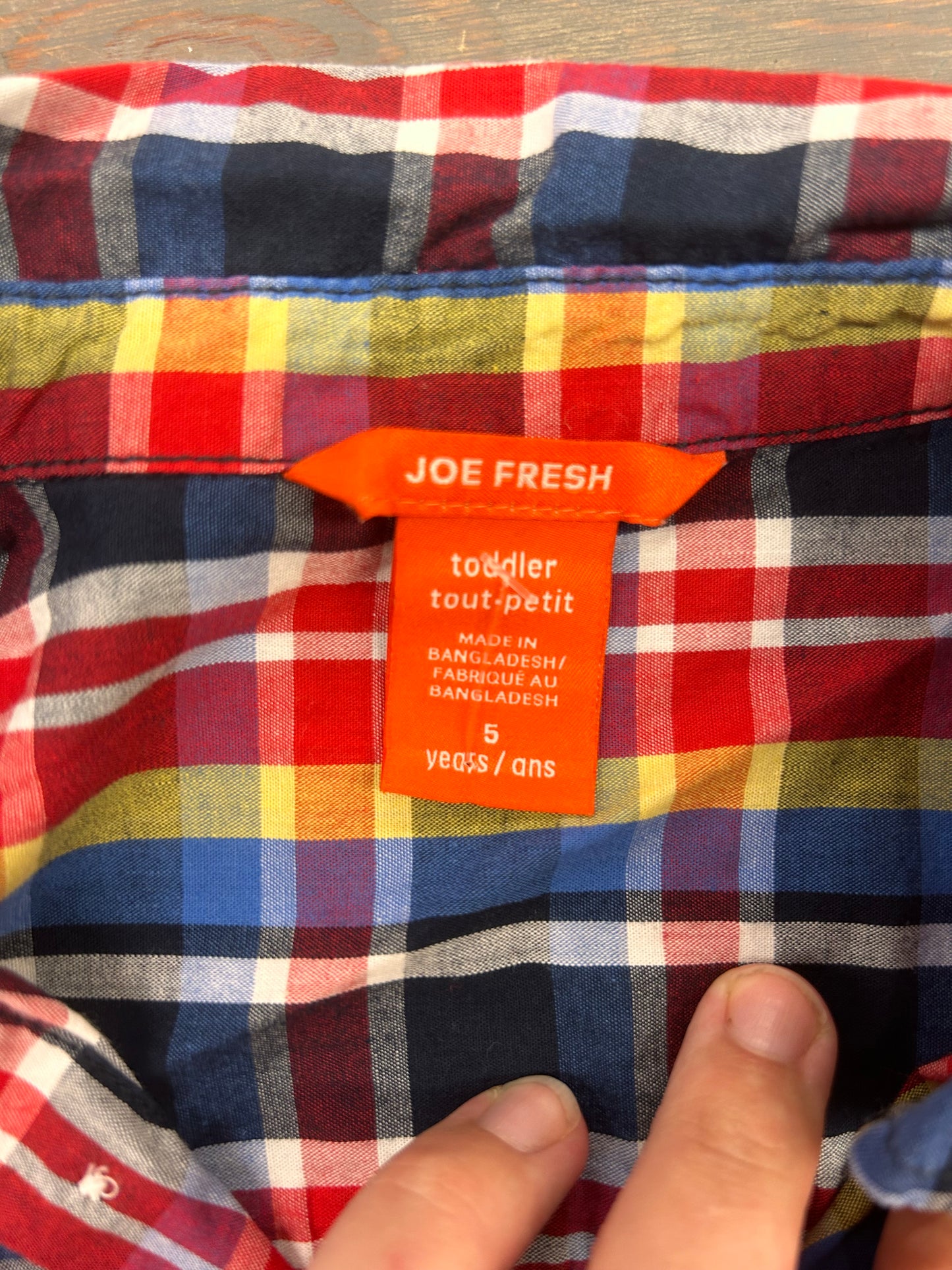 Joe fresh 5 multi coloured flannel