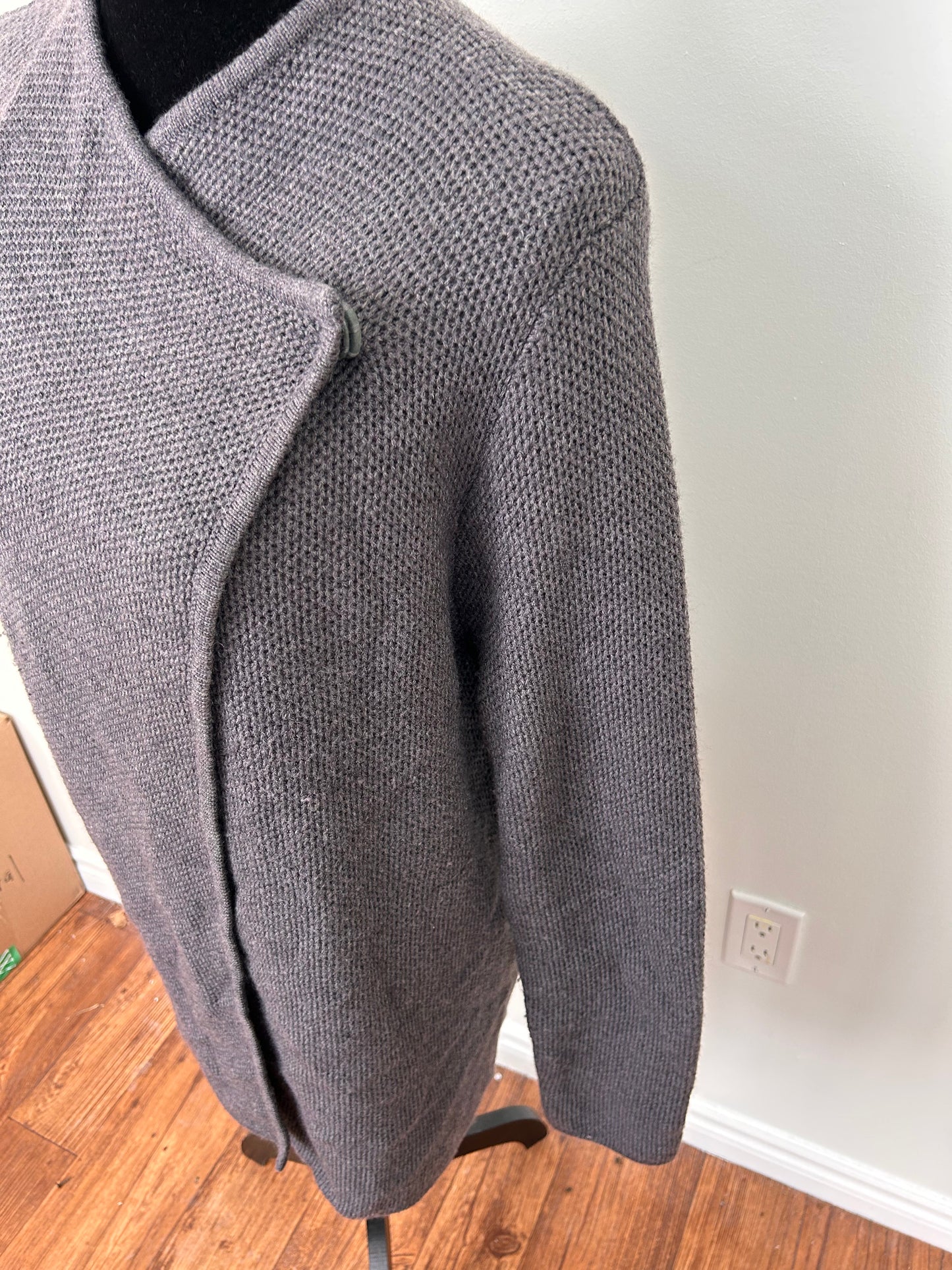 Cynthia Rowley xl grey merino wool knit cardigan