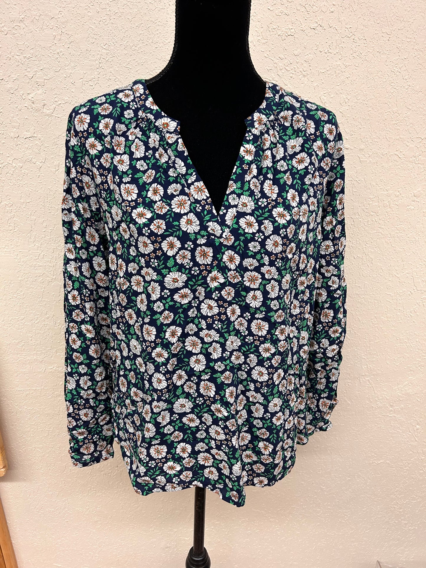 Esprit 8 blue & green floral long sleeve blouse