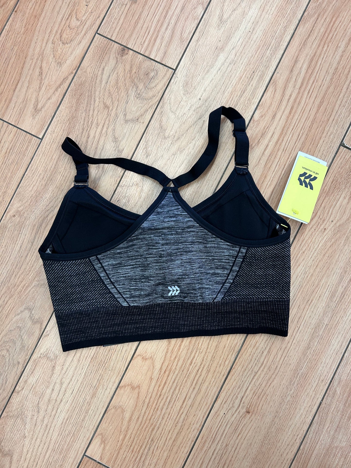 NEW in motion xl black sports bra