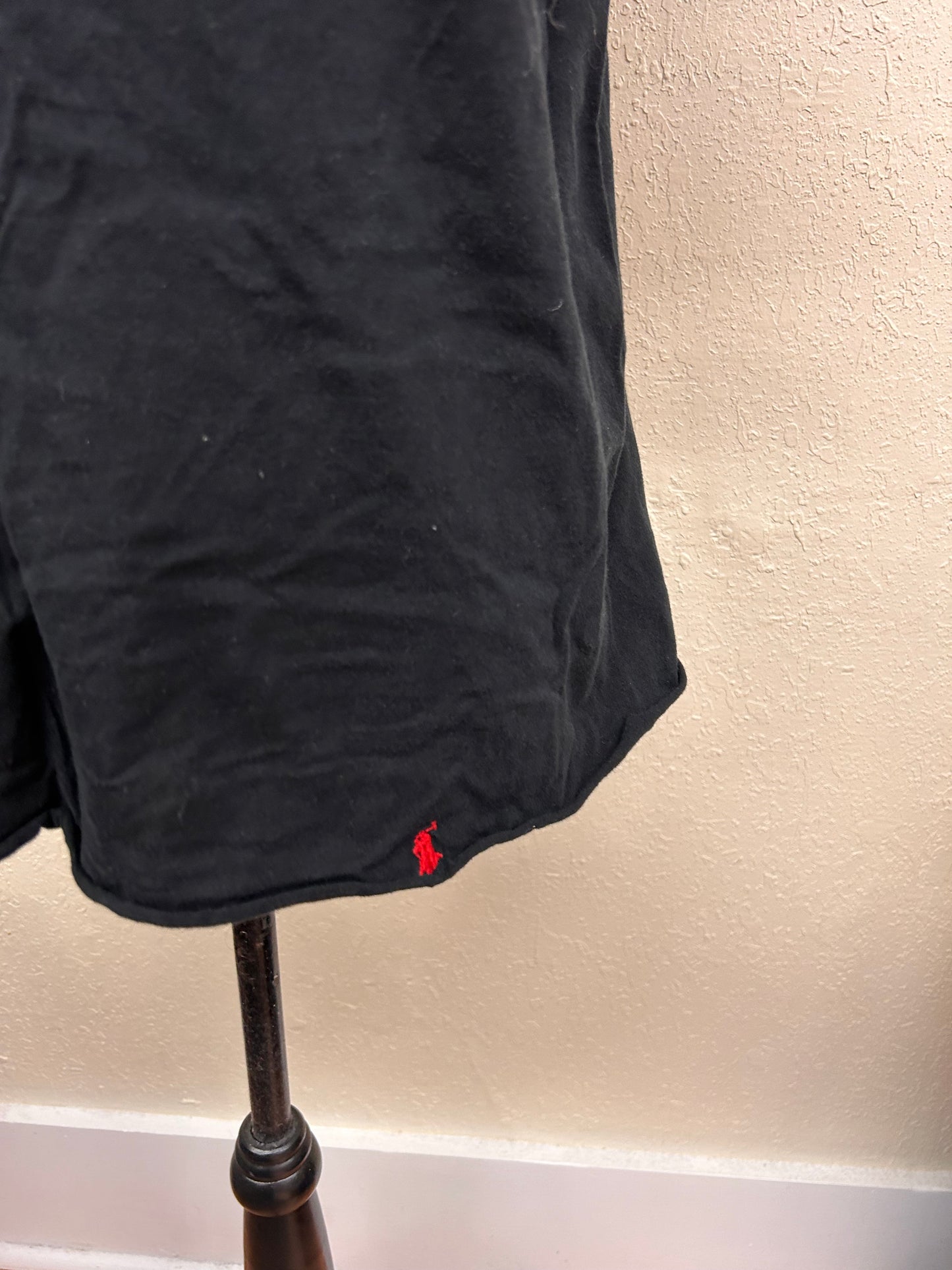 Polo medium black tshirt