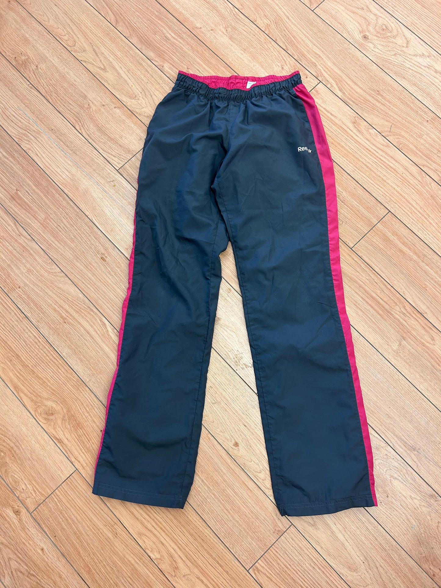 Reebok xs grey & pink athletic splash pants