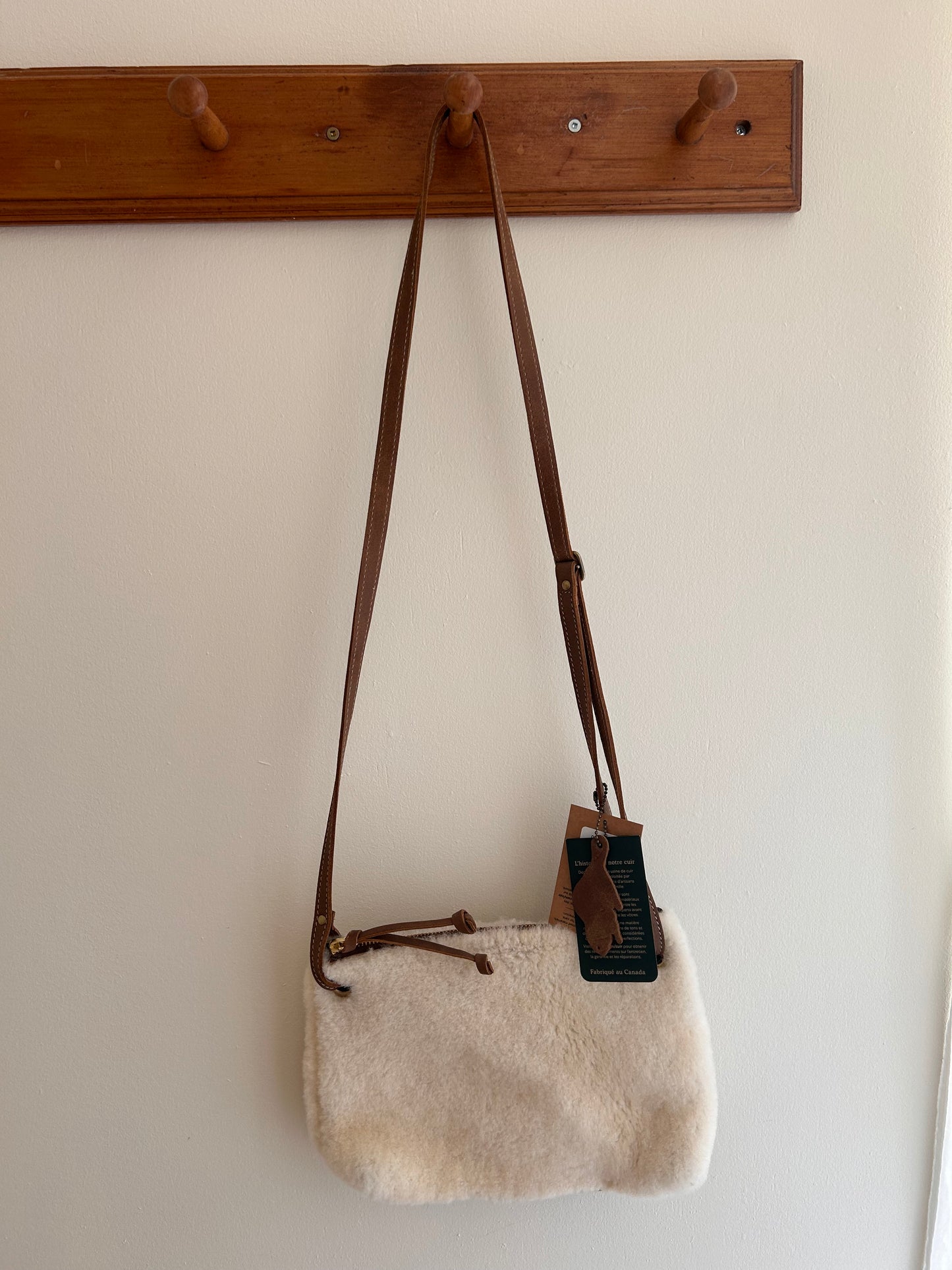 NEW roots Sherpa leather crossbody purse