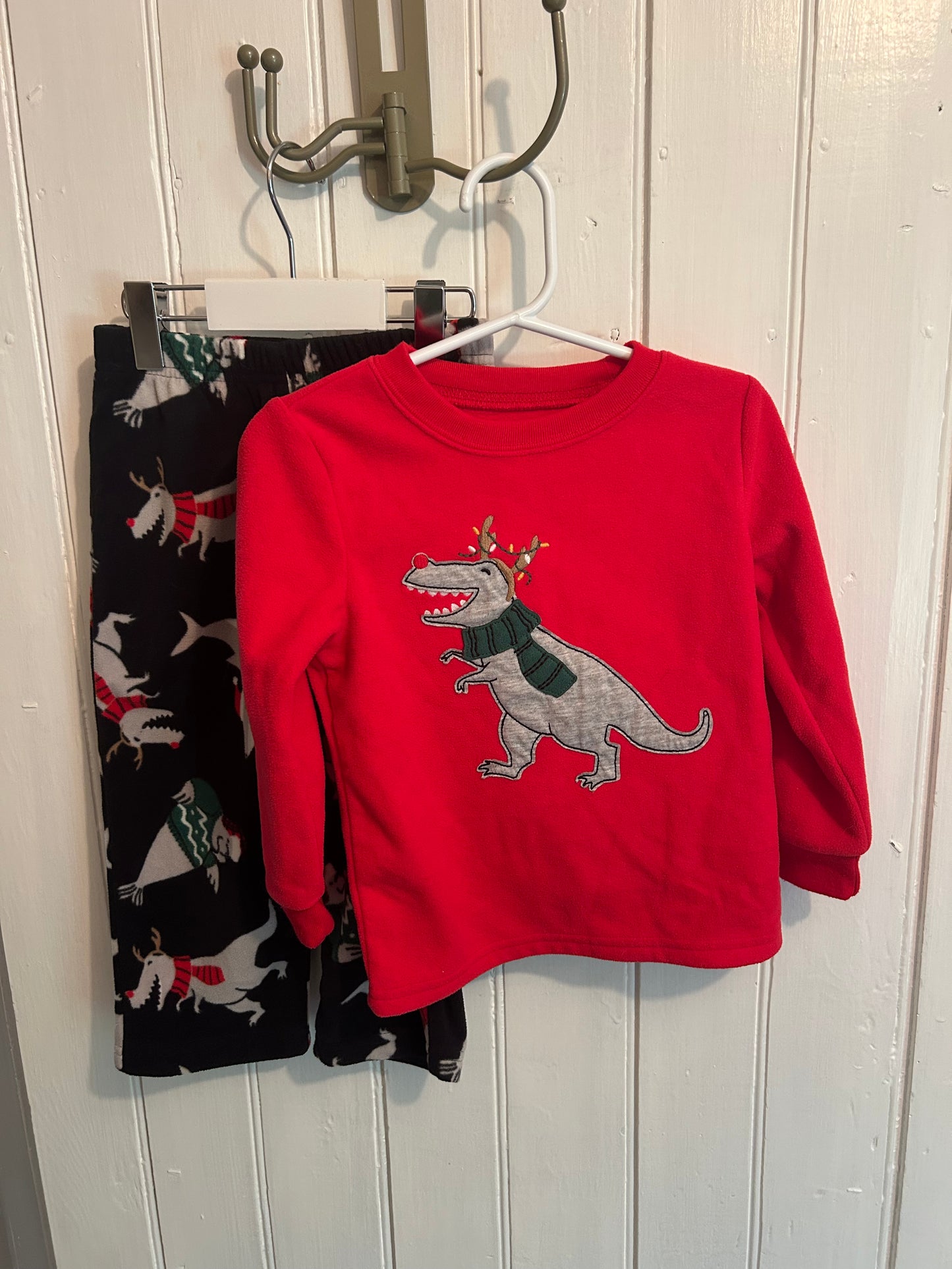 Carters 2t Christmas Dino fleece 2pc sleep set