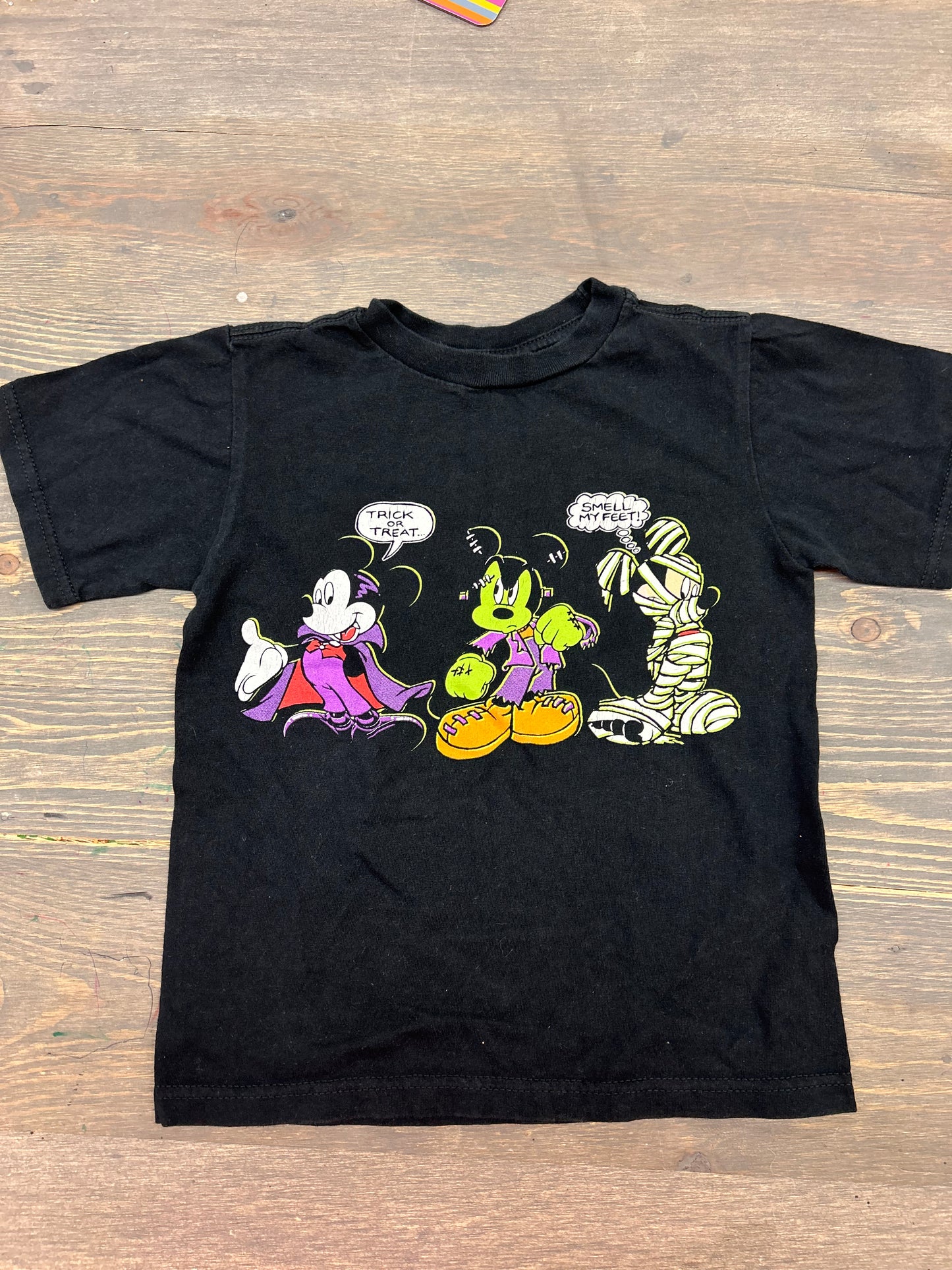 Disney 4 Mickey Halloween tshirt