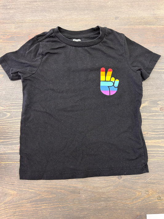 Old navy 5 pride tshirt