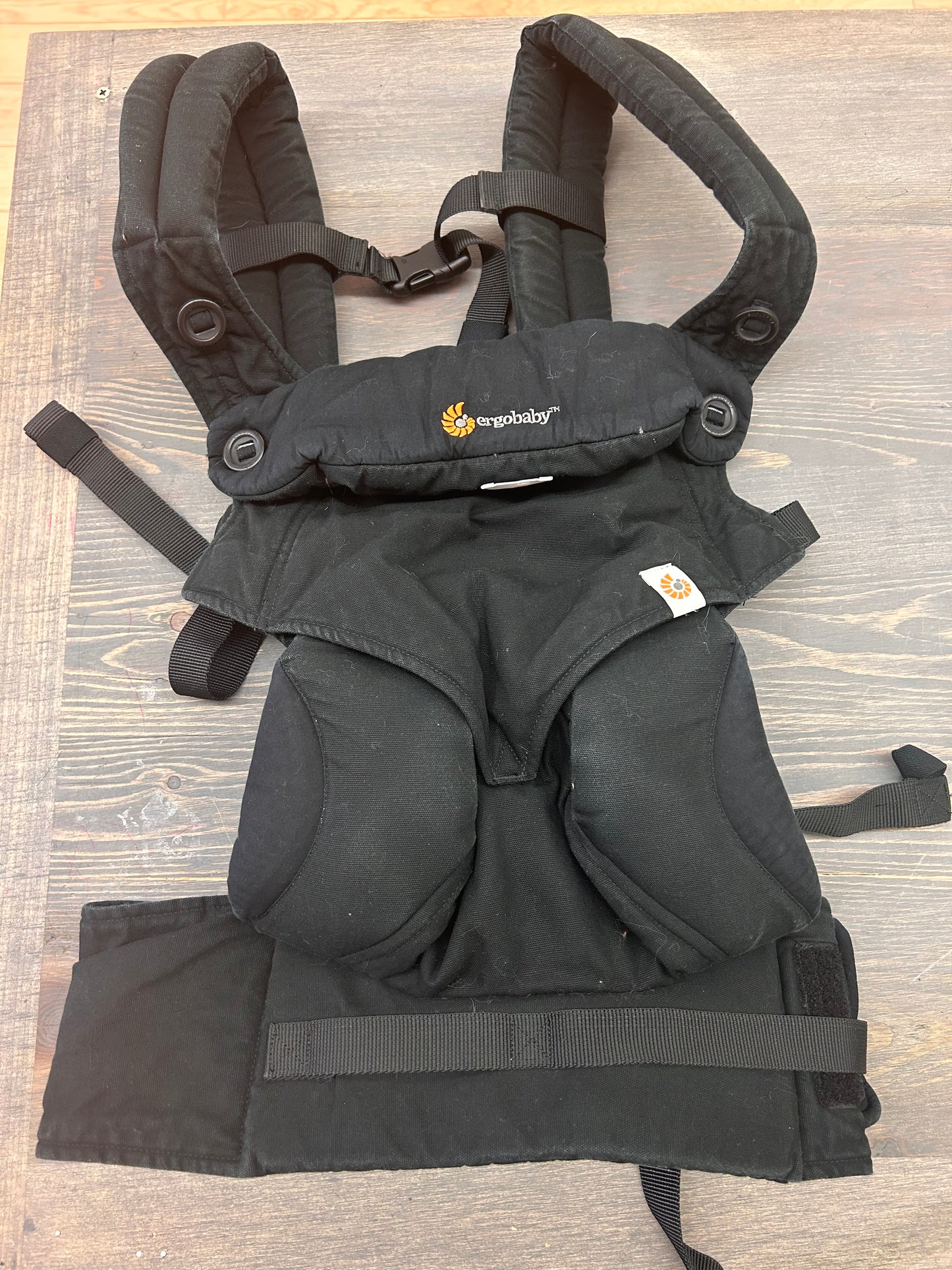 Ergo baby 360 black baby carrier