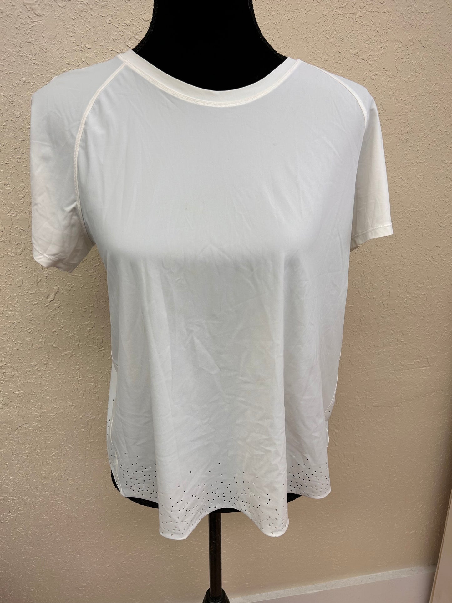 Lululemon medium white cutout swoop back top