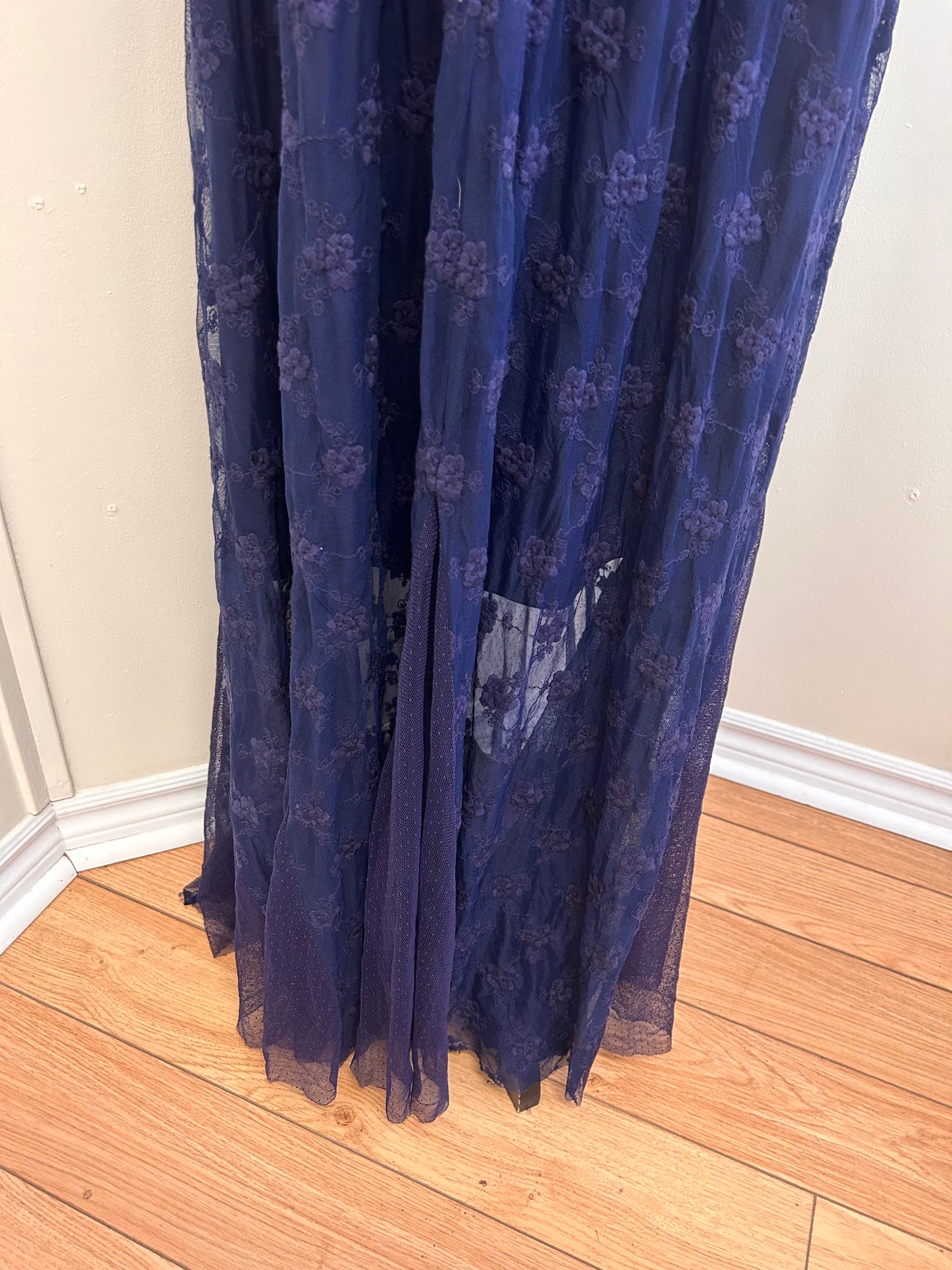 Torrid 3x blue lace maxi dress