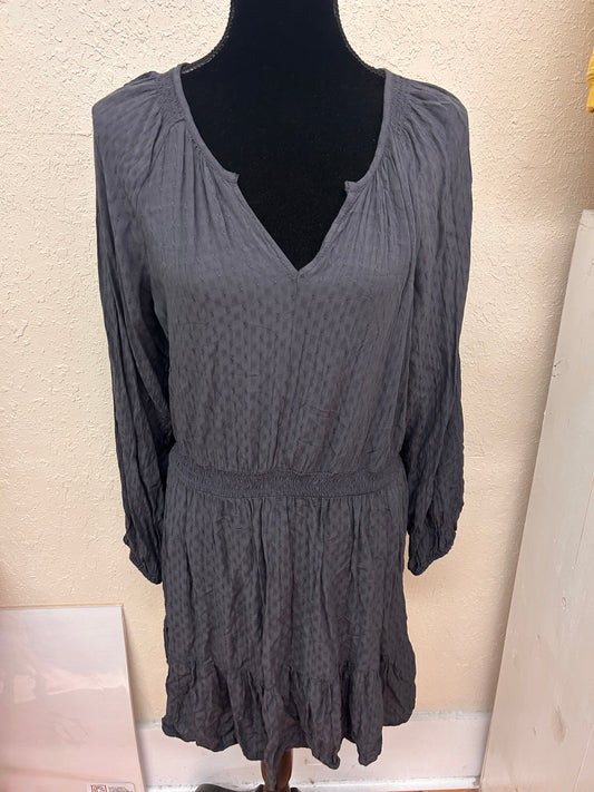 Old navy large grey polka dot dress