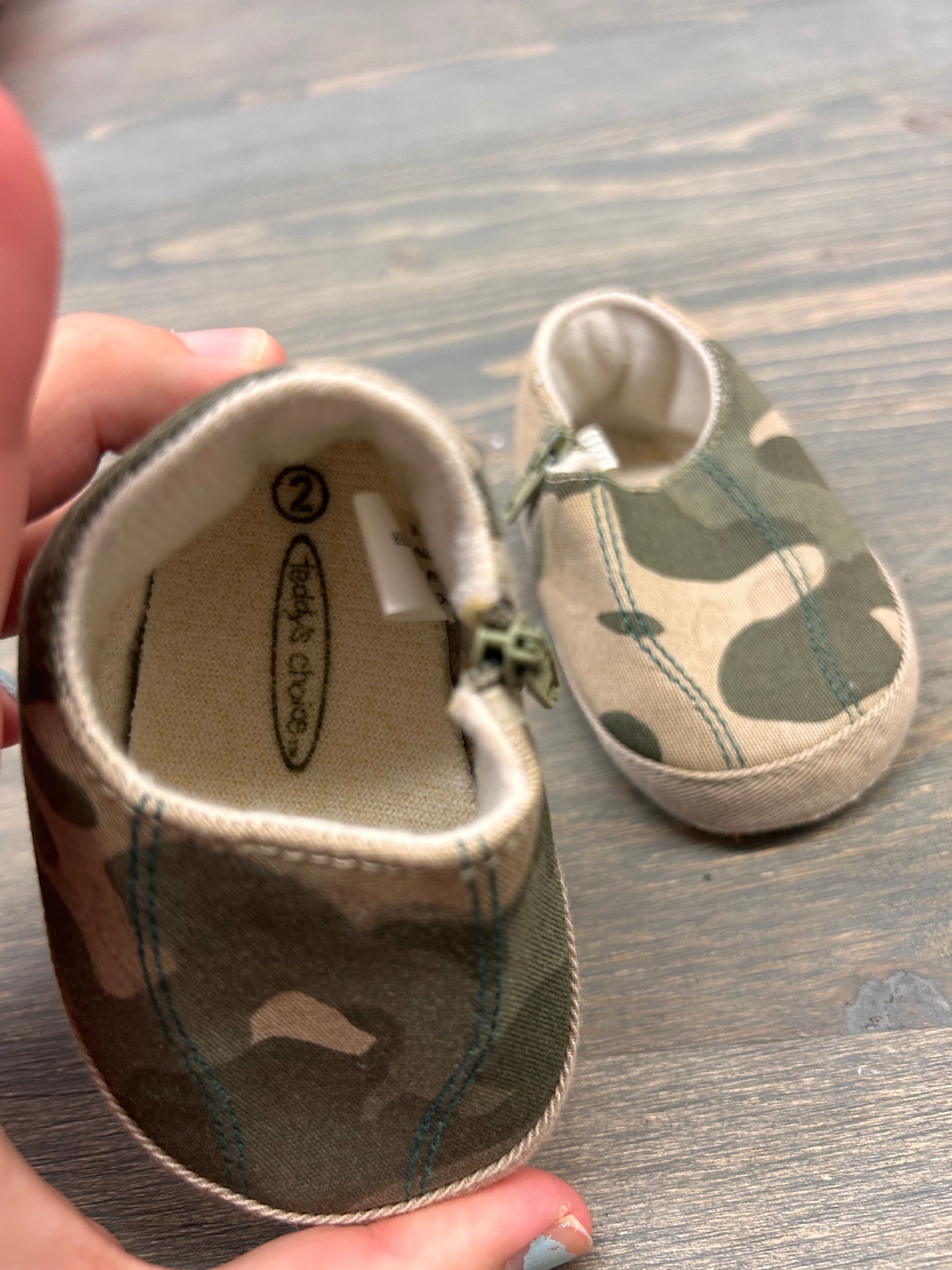 Teddy choice 2 green camo shoes