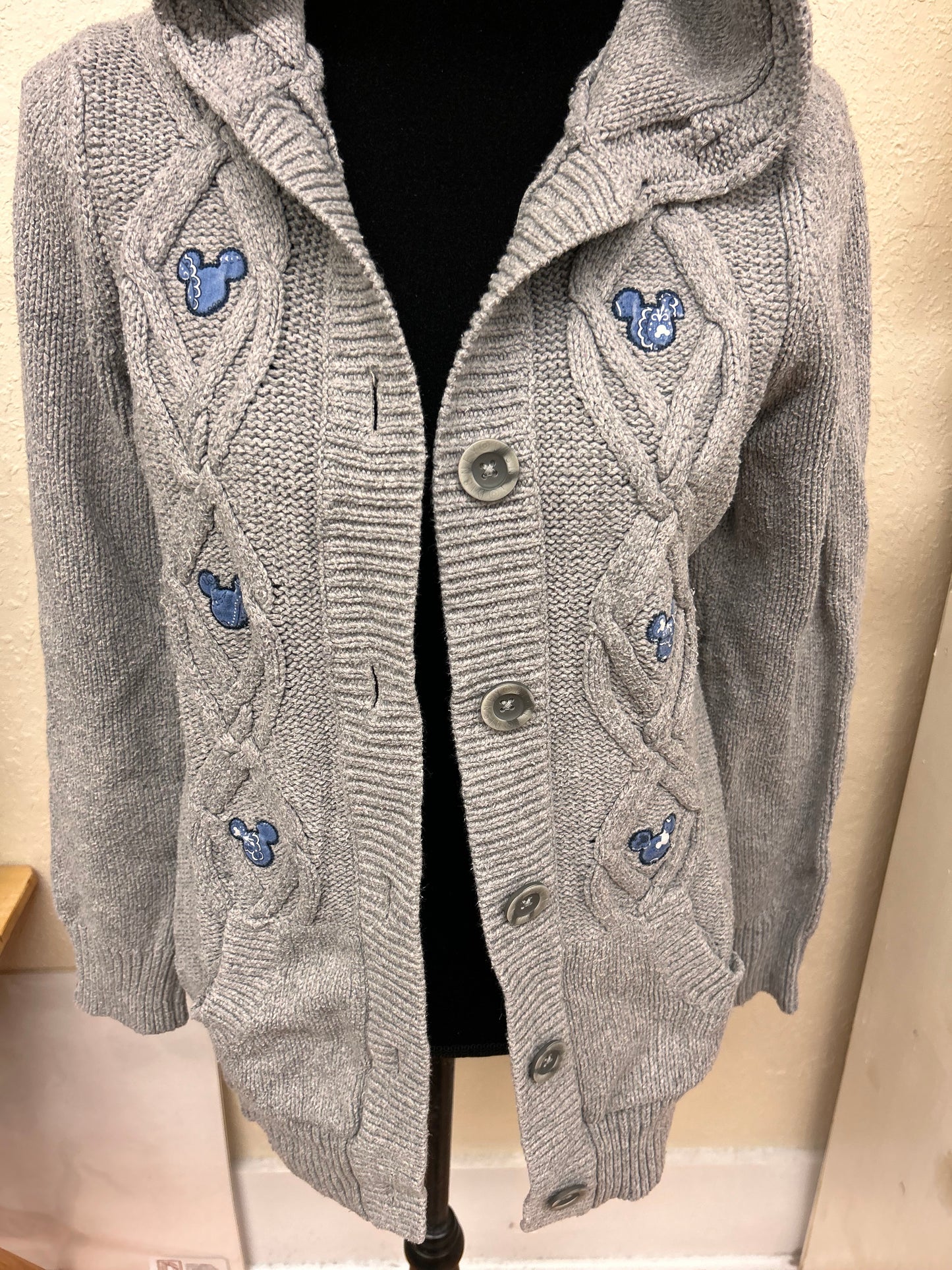 Disney l/xl grey knit cardigan